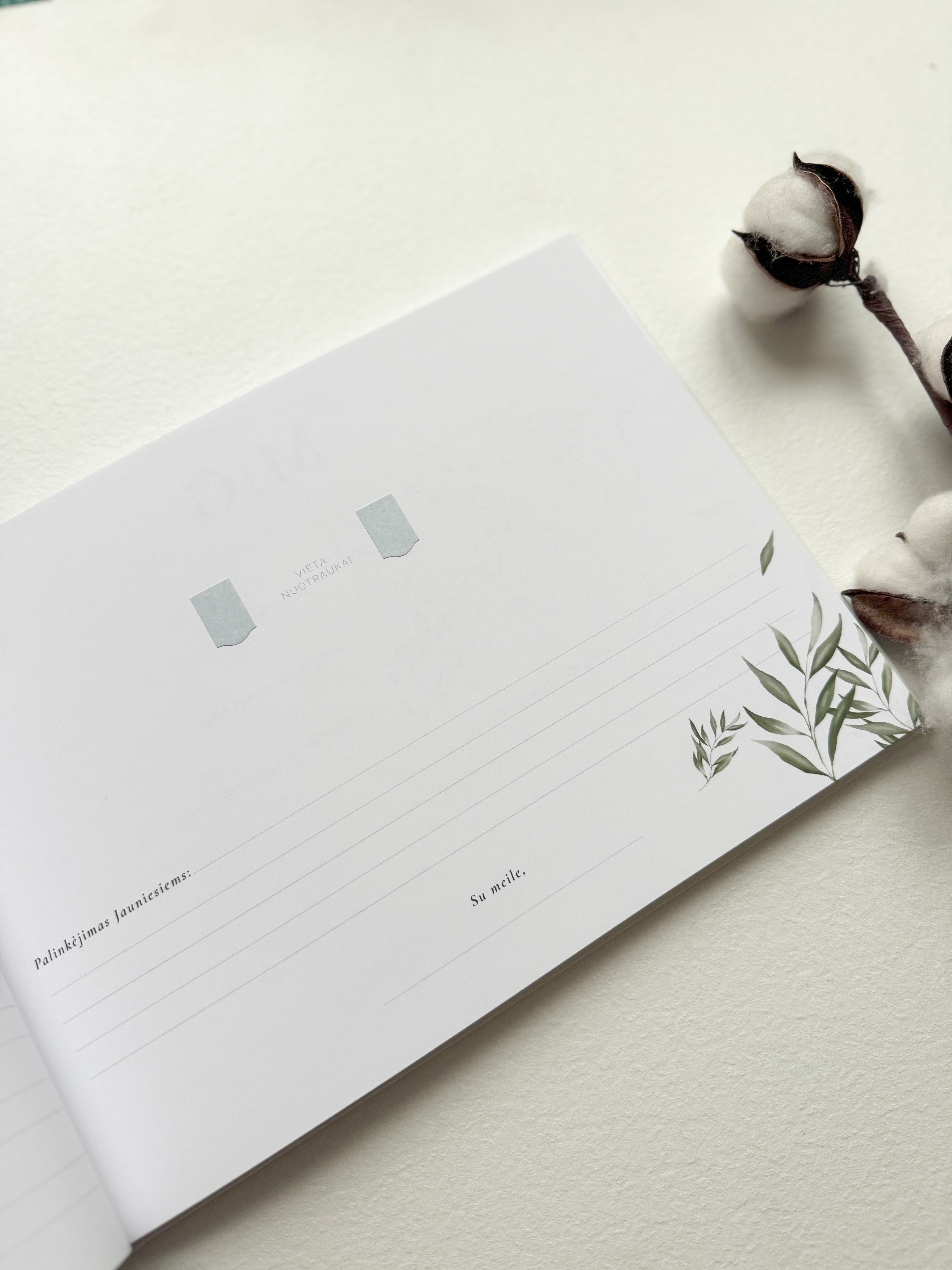 Palinkėjimų knyga "MINIMALISTINĖS ŠAKELĖS" | 28x20cm