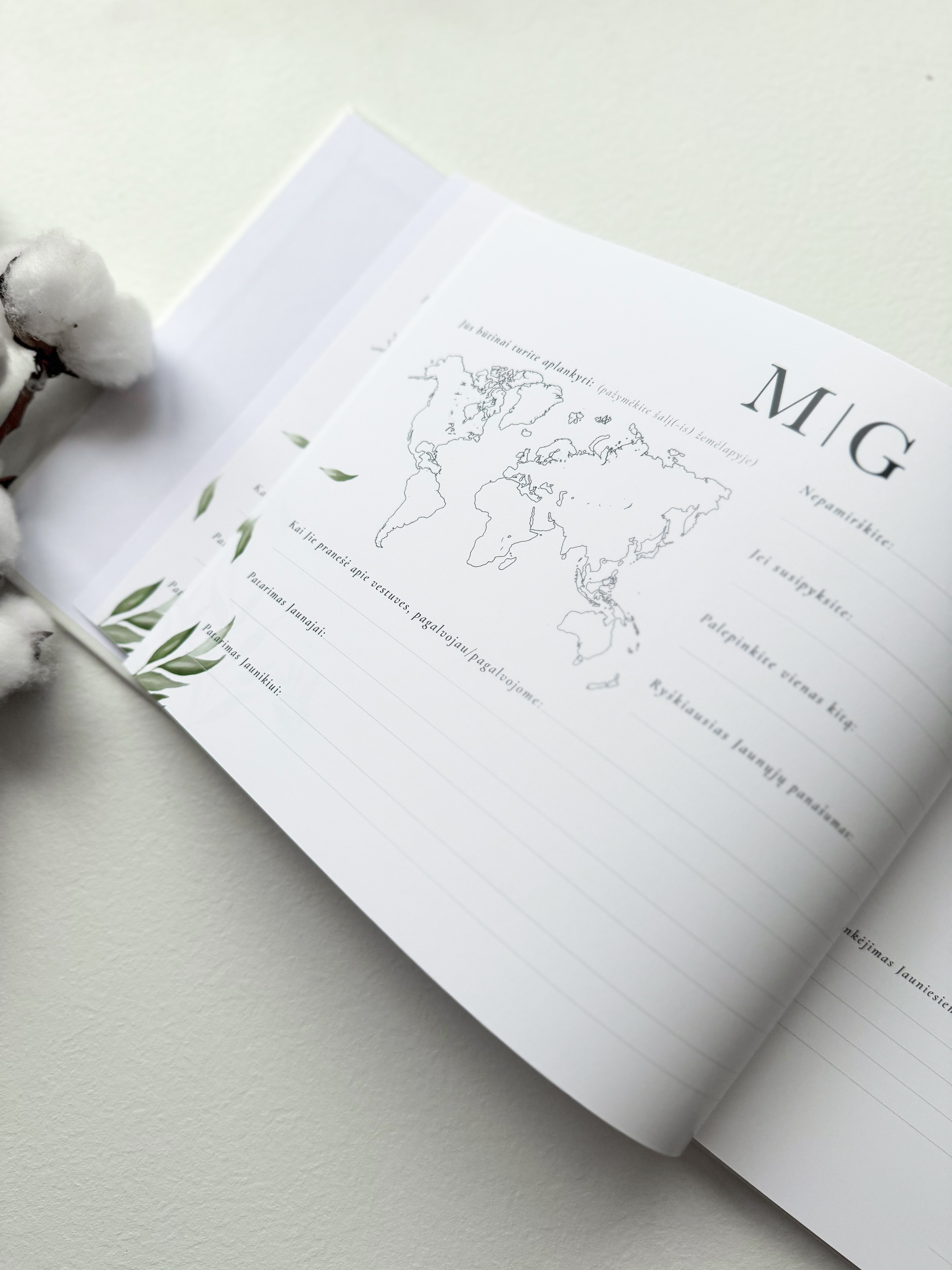 Palinkėjimų knyga "MINIMALISTINĖS ŠAKELĖS" | 28x20cm