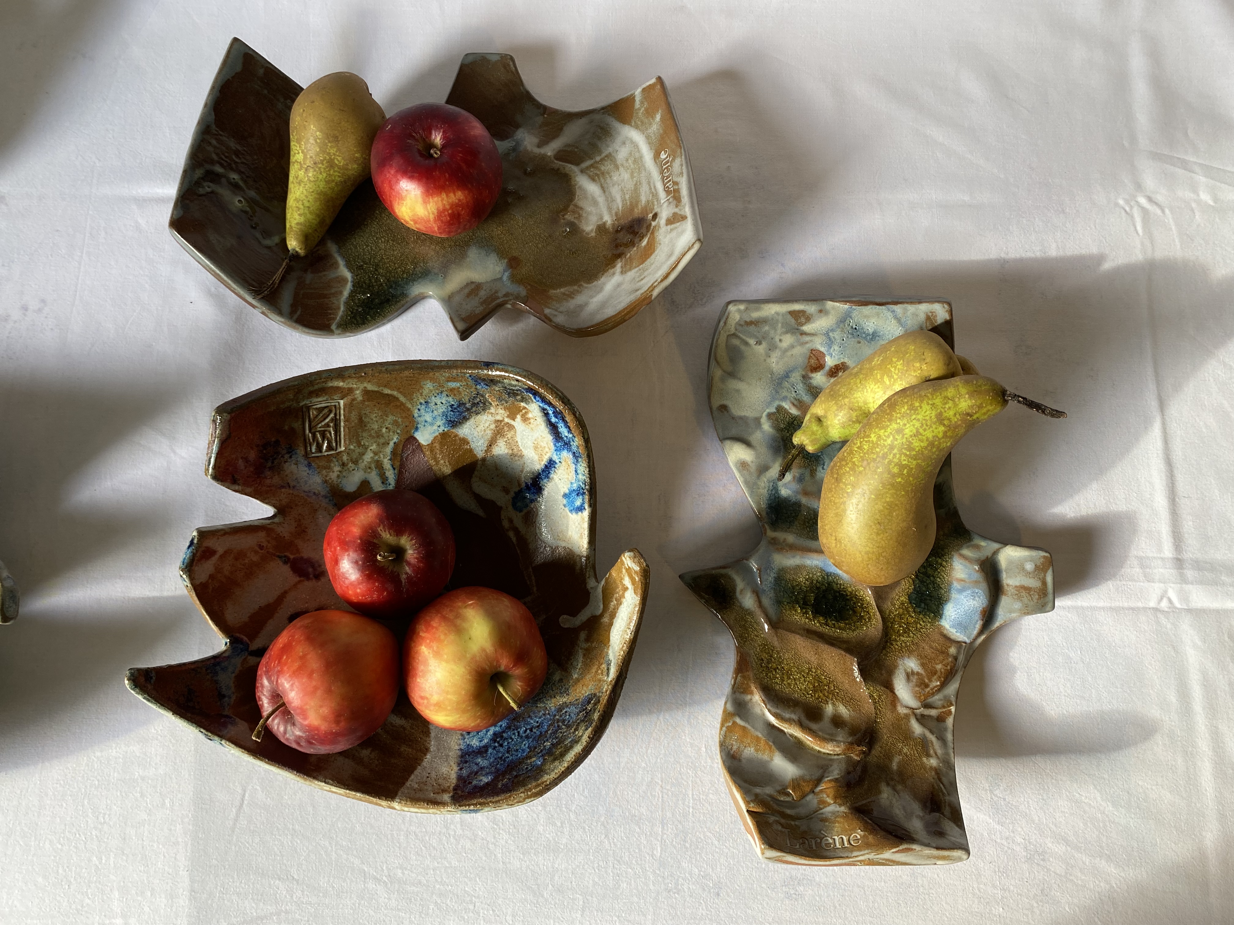 Coupe à fruits en grès émaillé