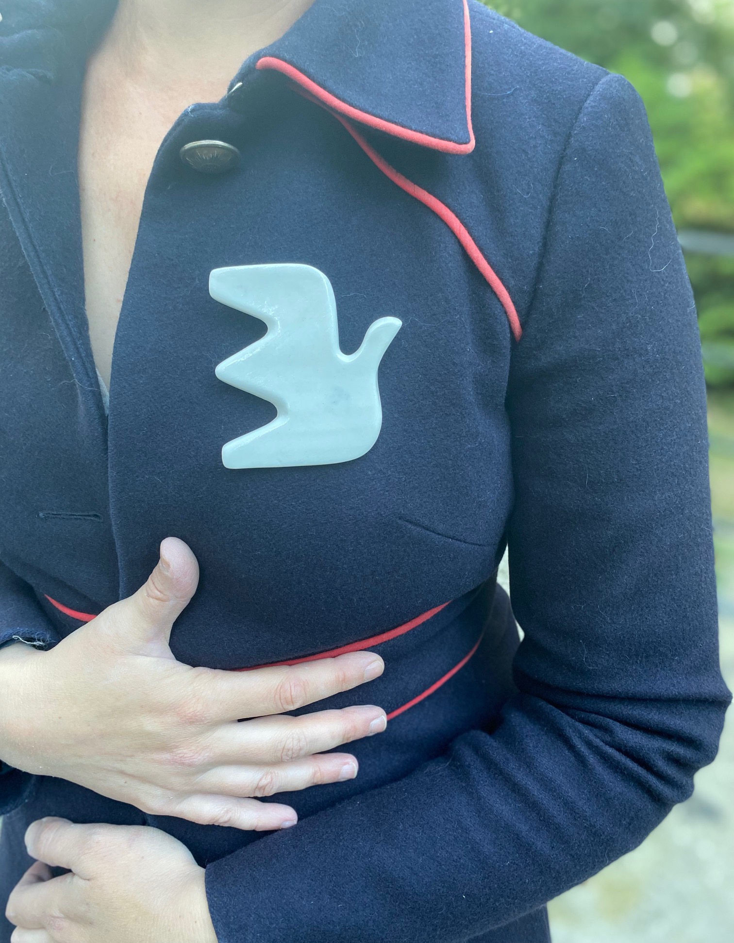 Broche Oiseau en Porcelaine 