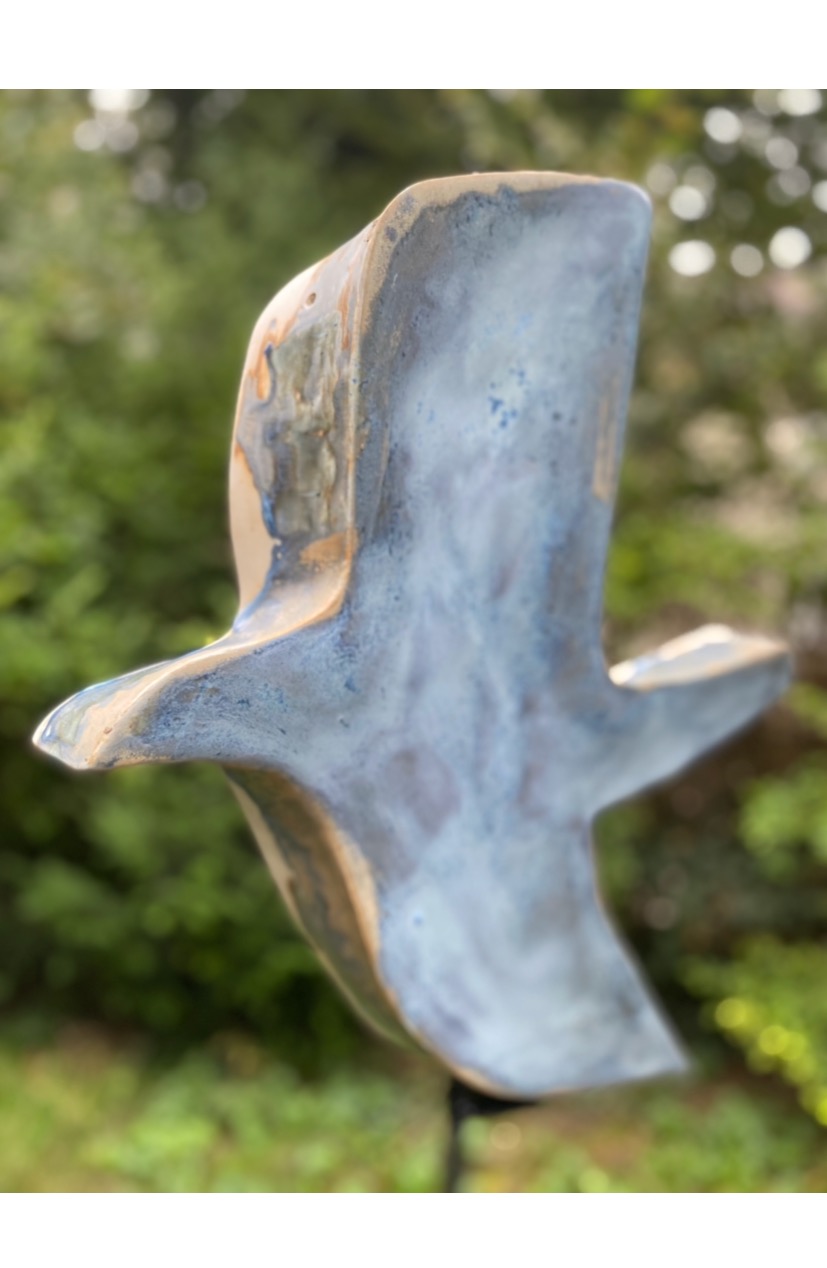 Oiseau en Grés émaillé, sculpture d'exterieur