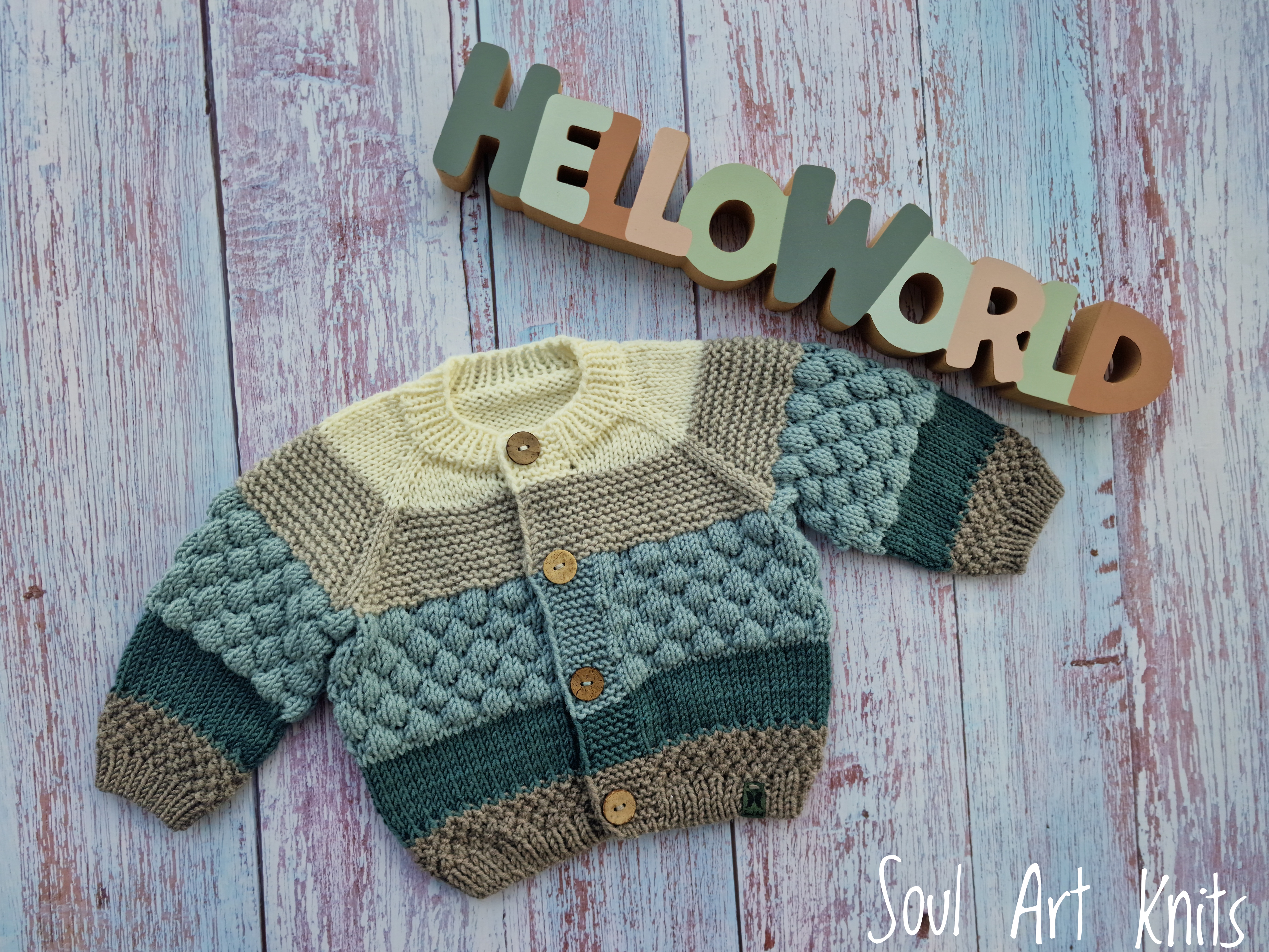 Spalvingas megztukas