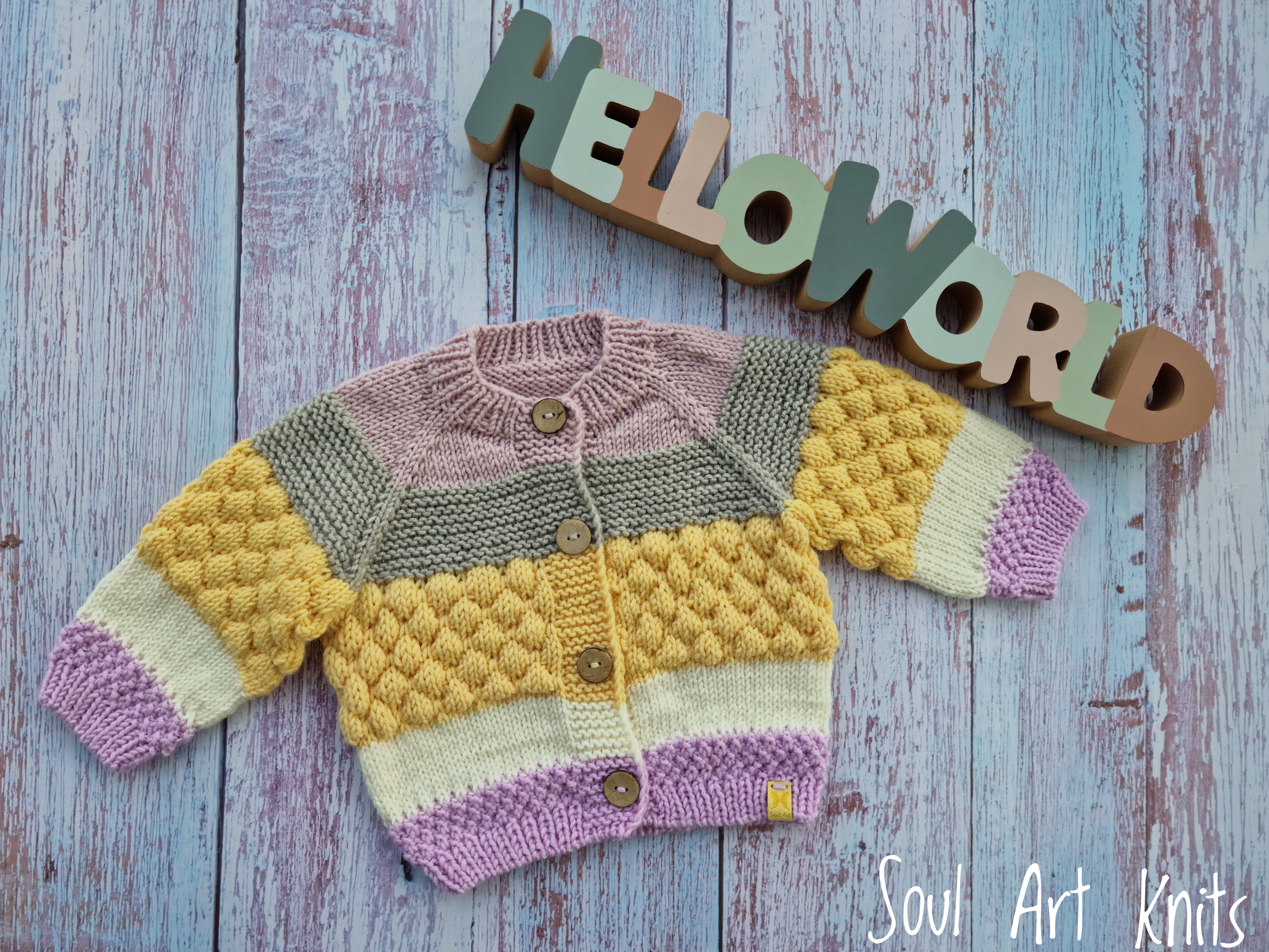 Spalvingas megztukas