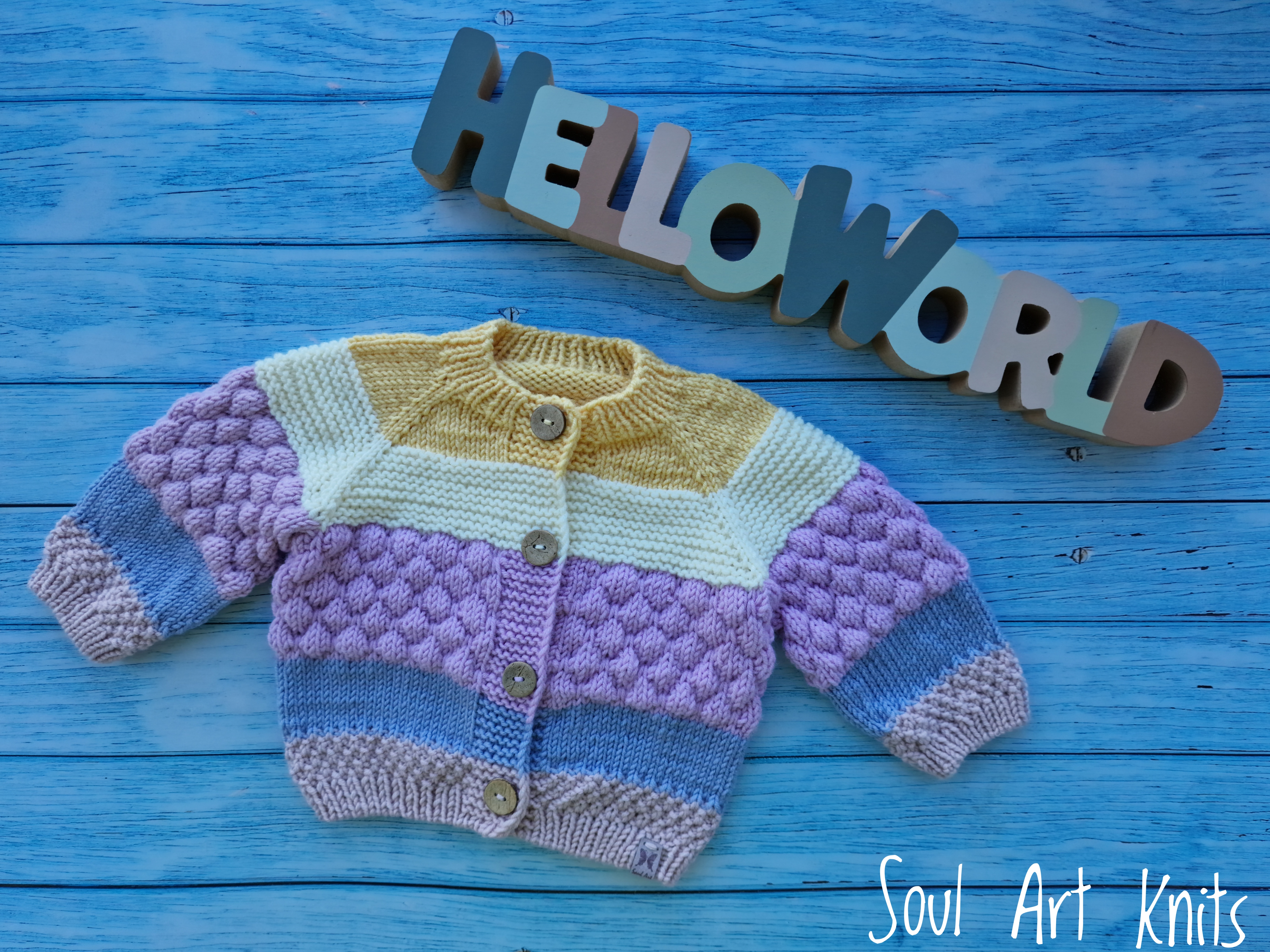 Spalvingas megztukas