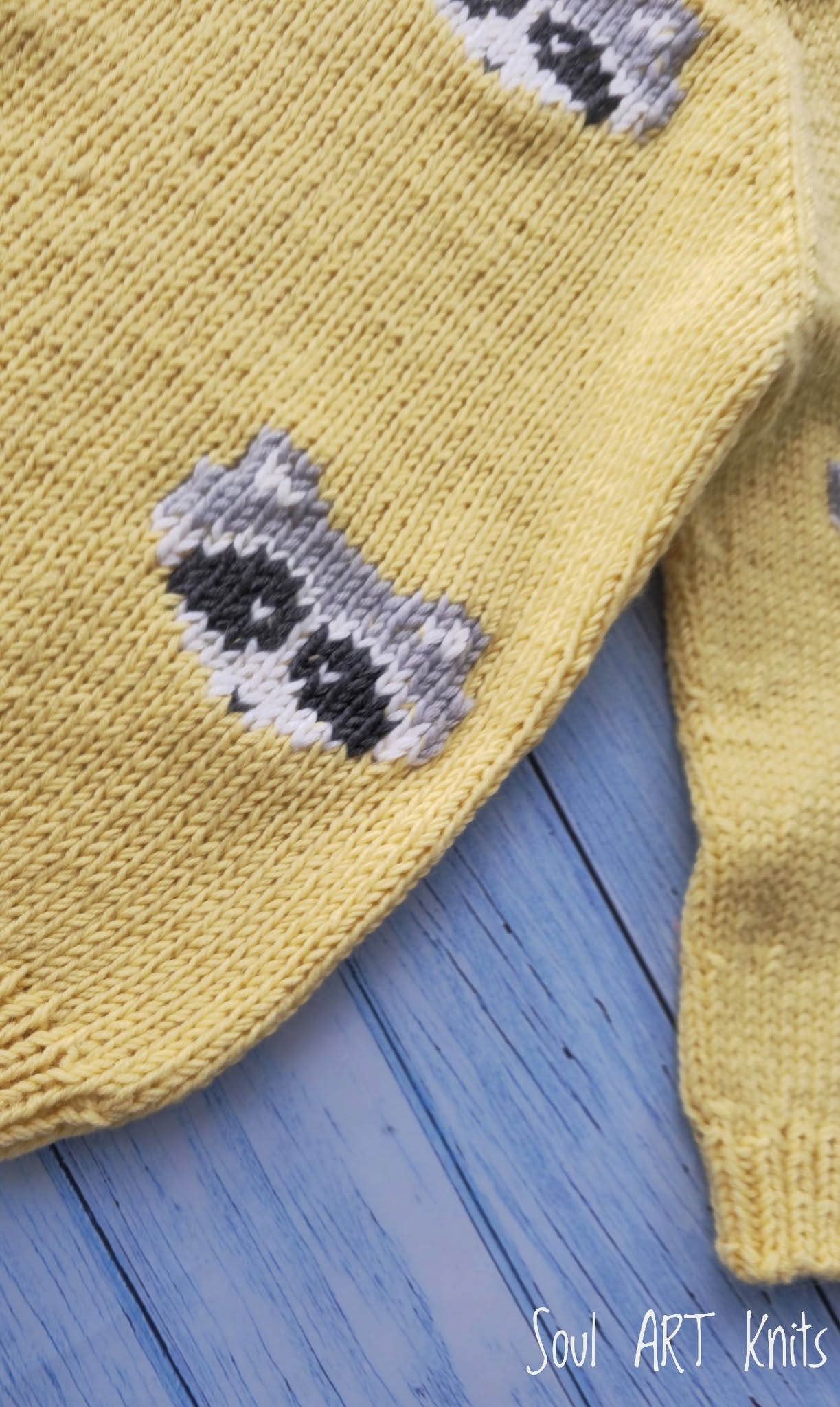 Merino vilnos megztukas "Little Raccon"