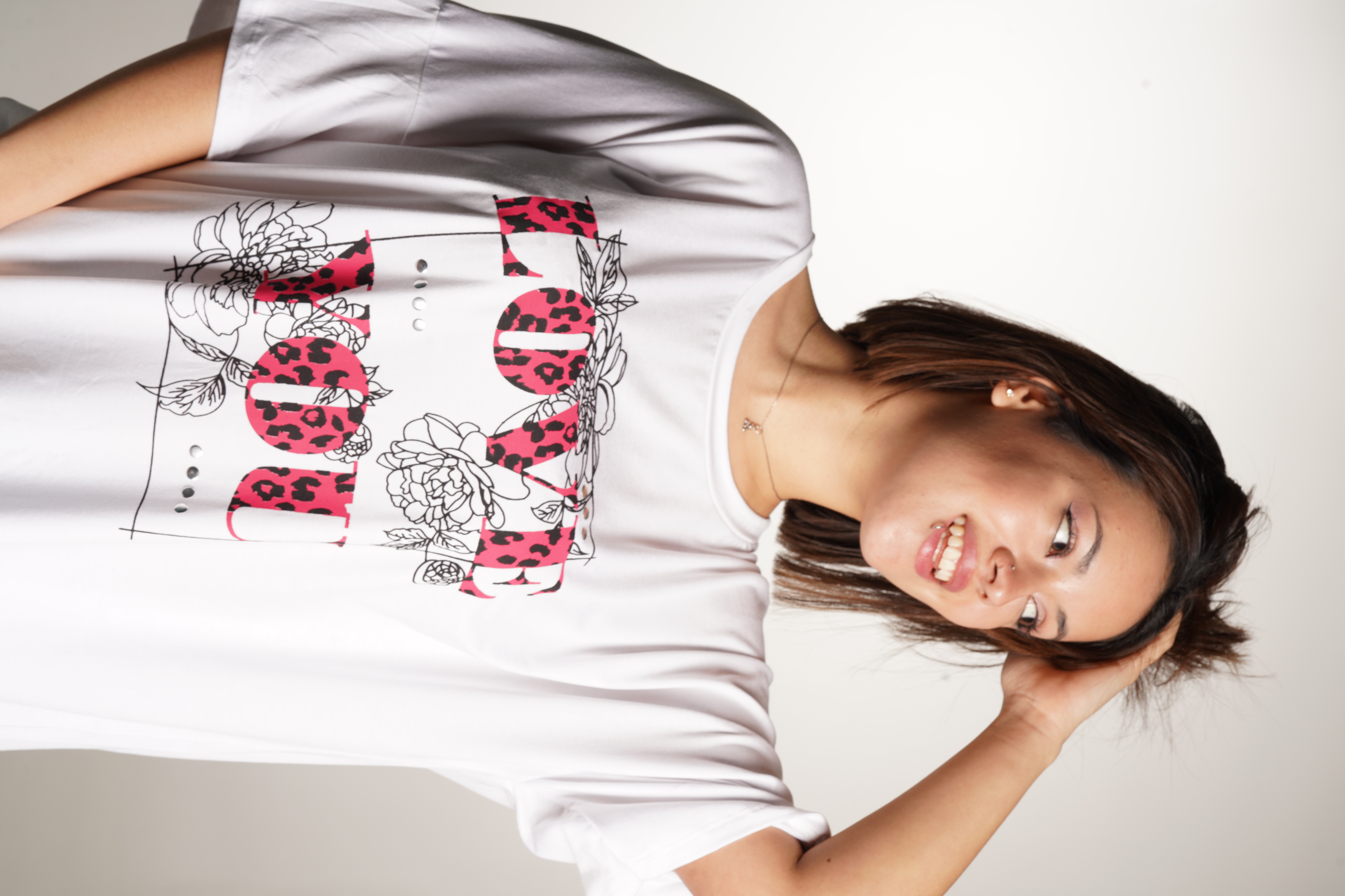 Remeron LOVE YOU flores y tachas