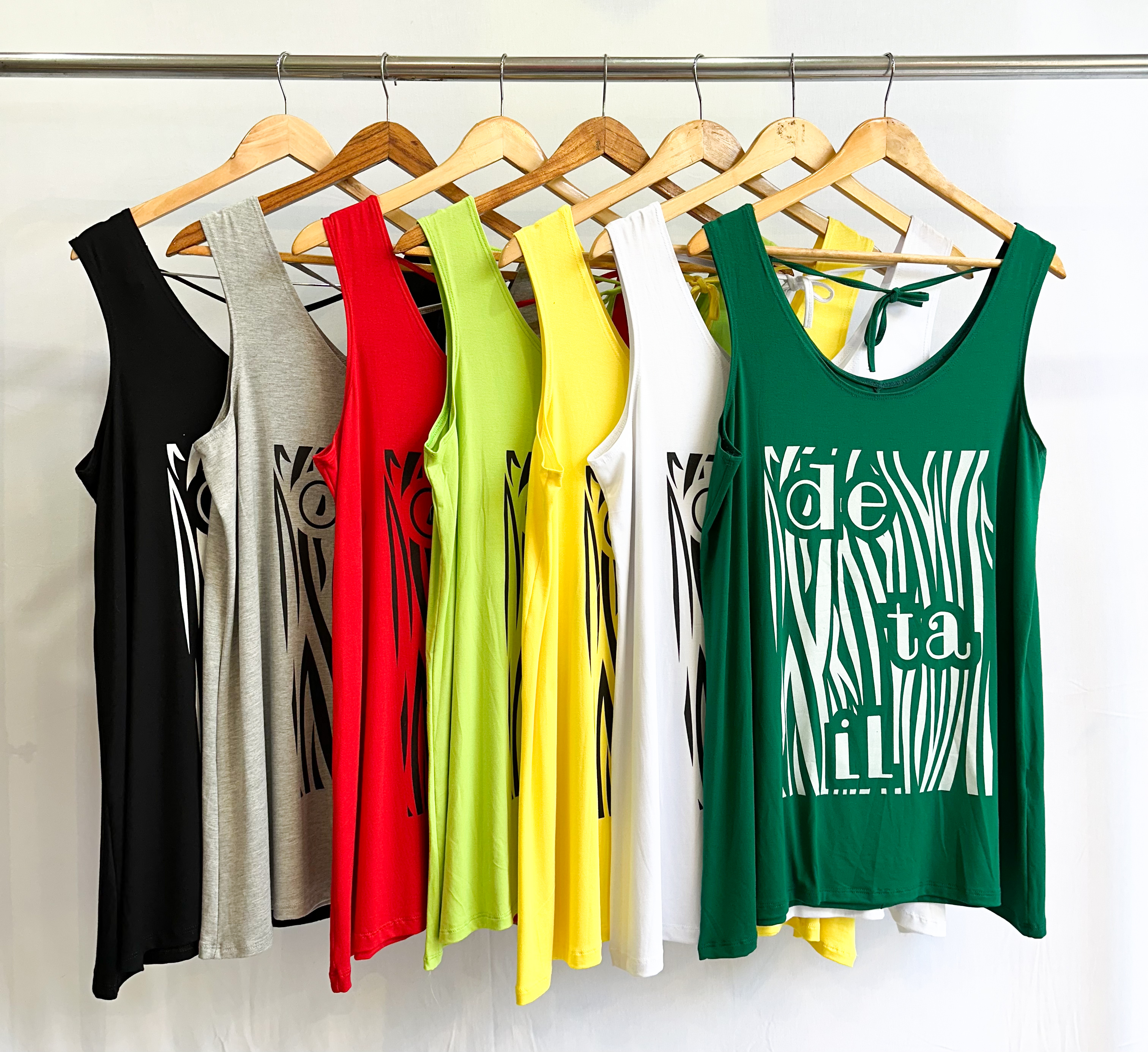 Musculosa DETAIL c/ tiritas