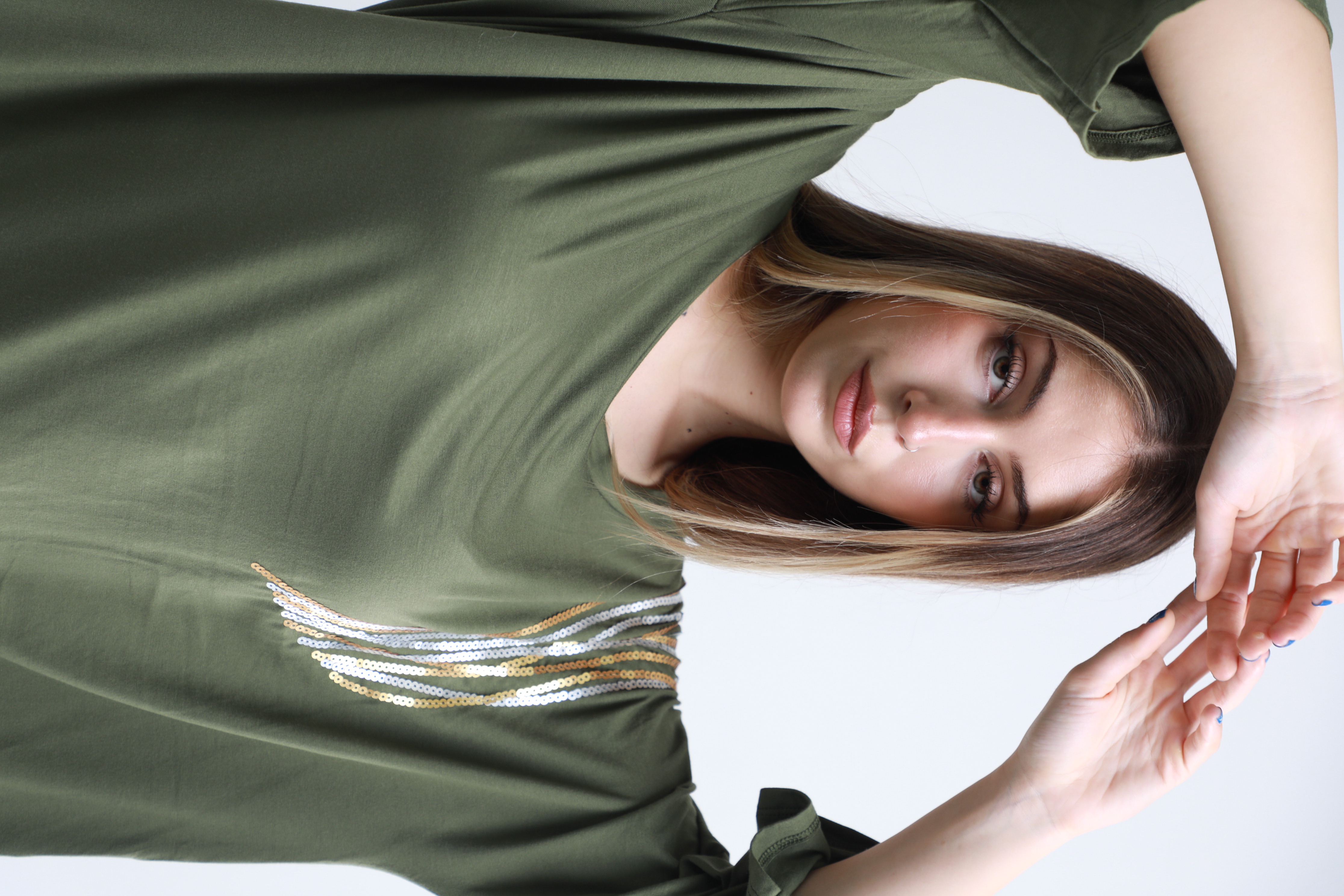 Remeron bordado de lentejuelas EMMA