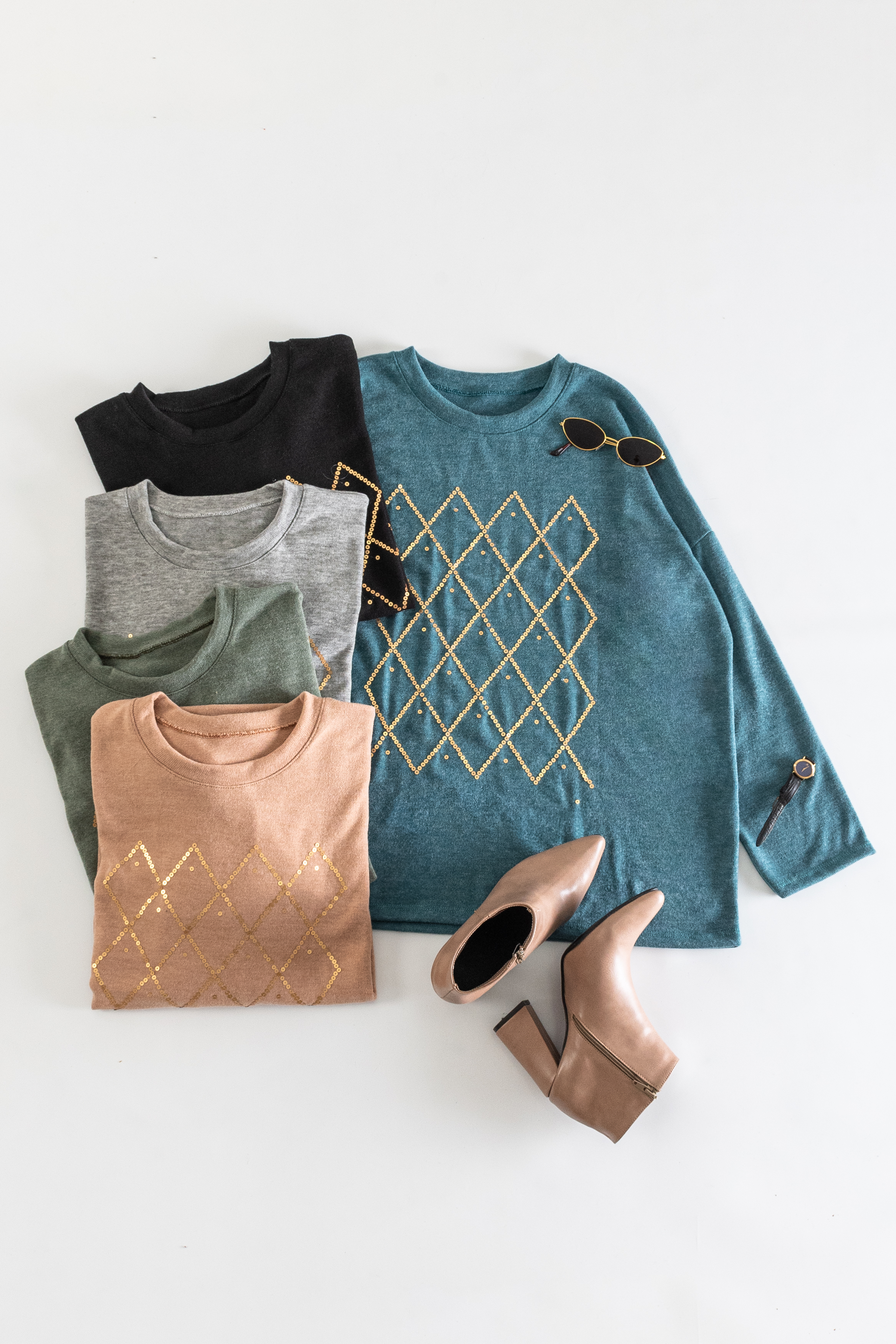 Remeron bordado de lentejuelas REBECCA