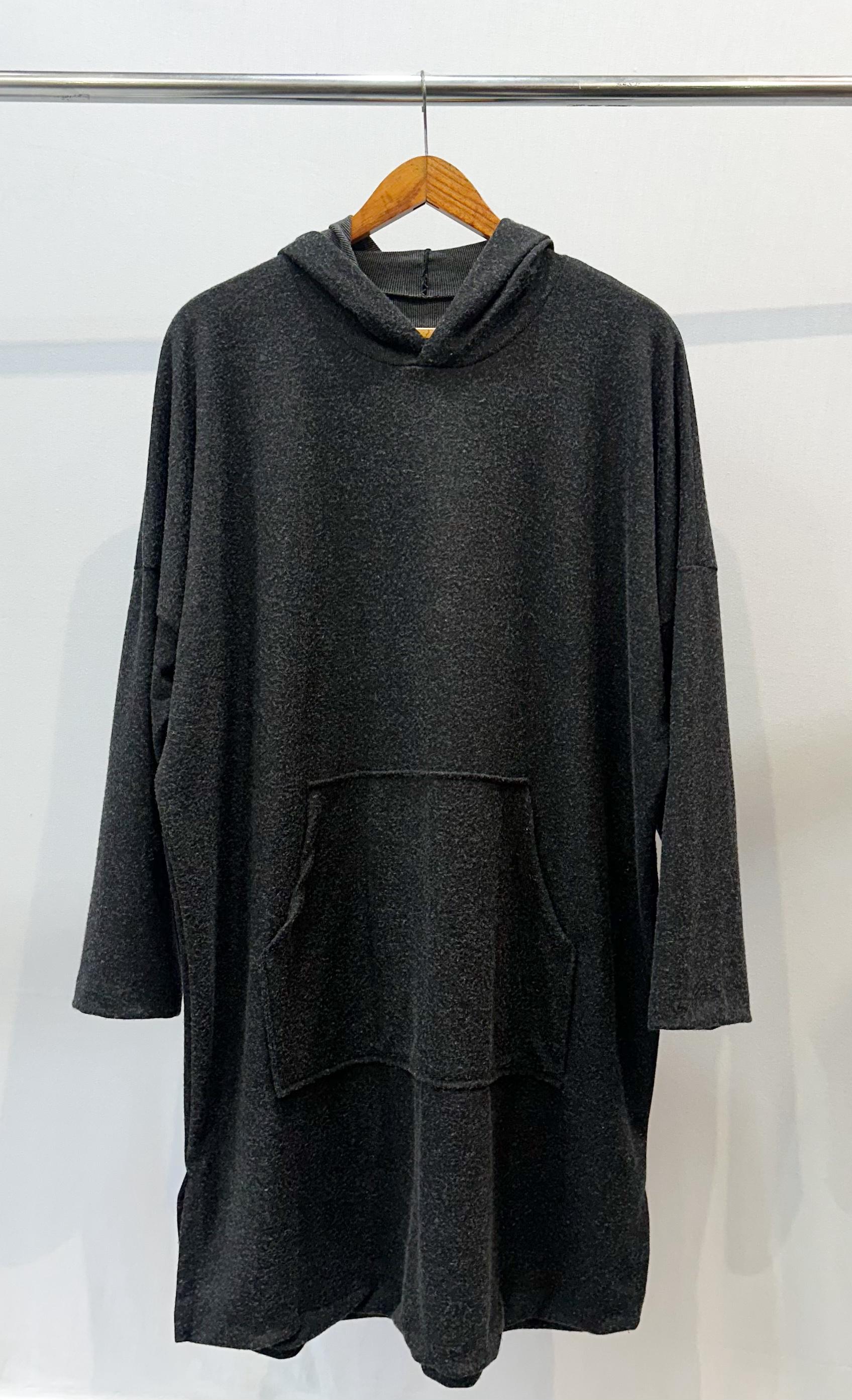 Remerón vestido con capucha ROMINA