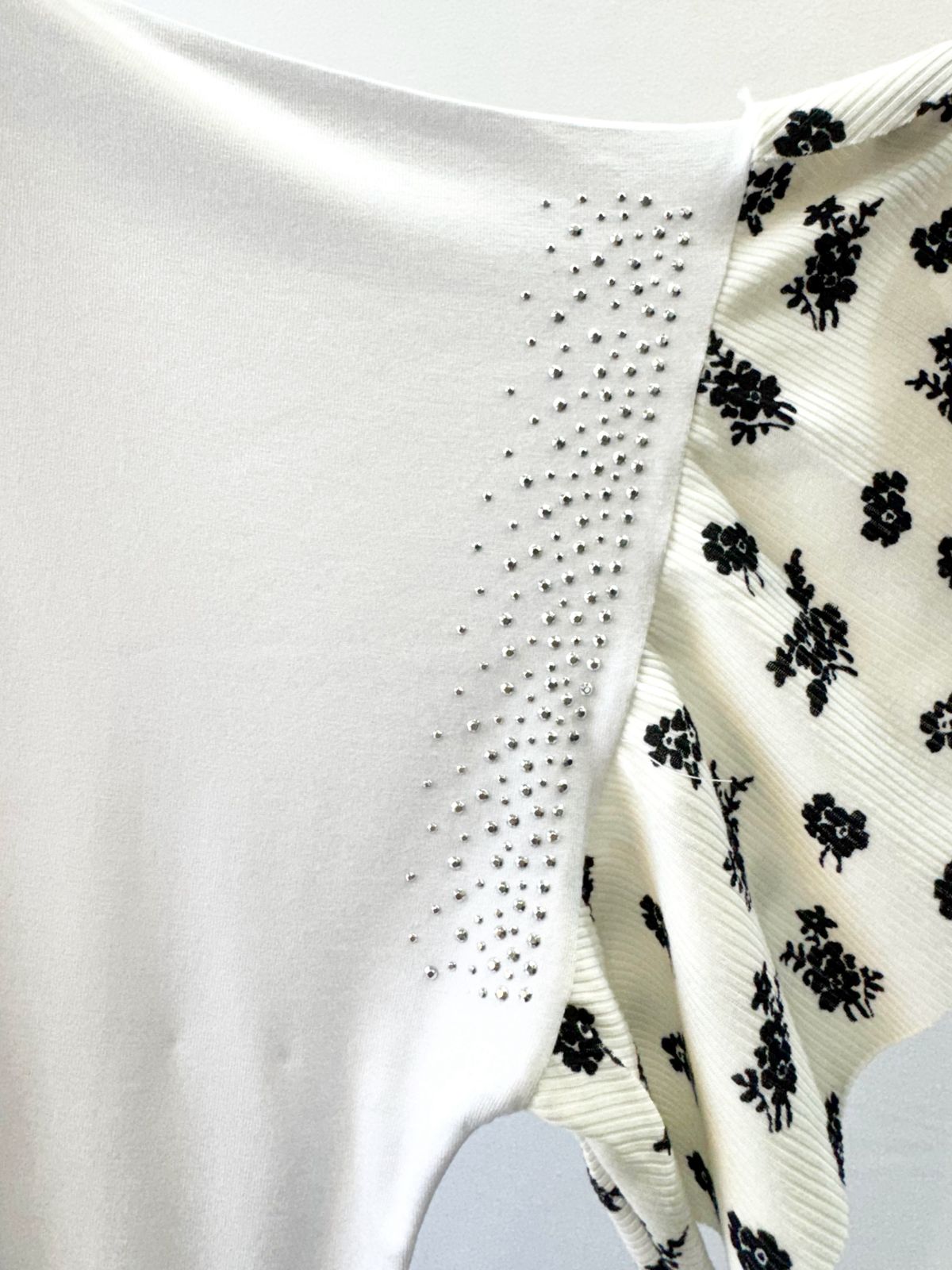 Remeron manga combi y tachas Hot Fix COLETTE