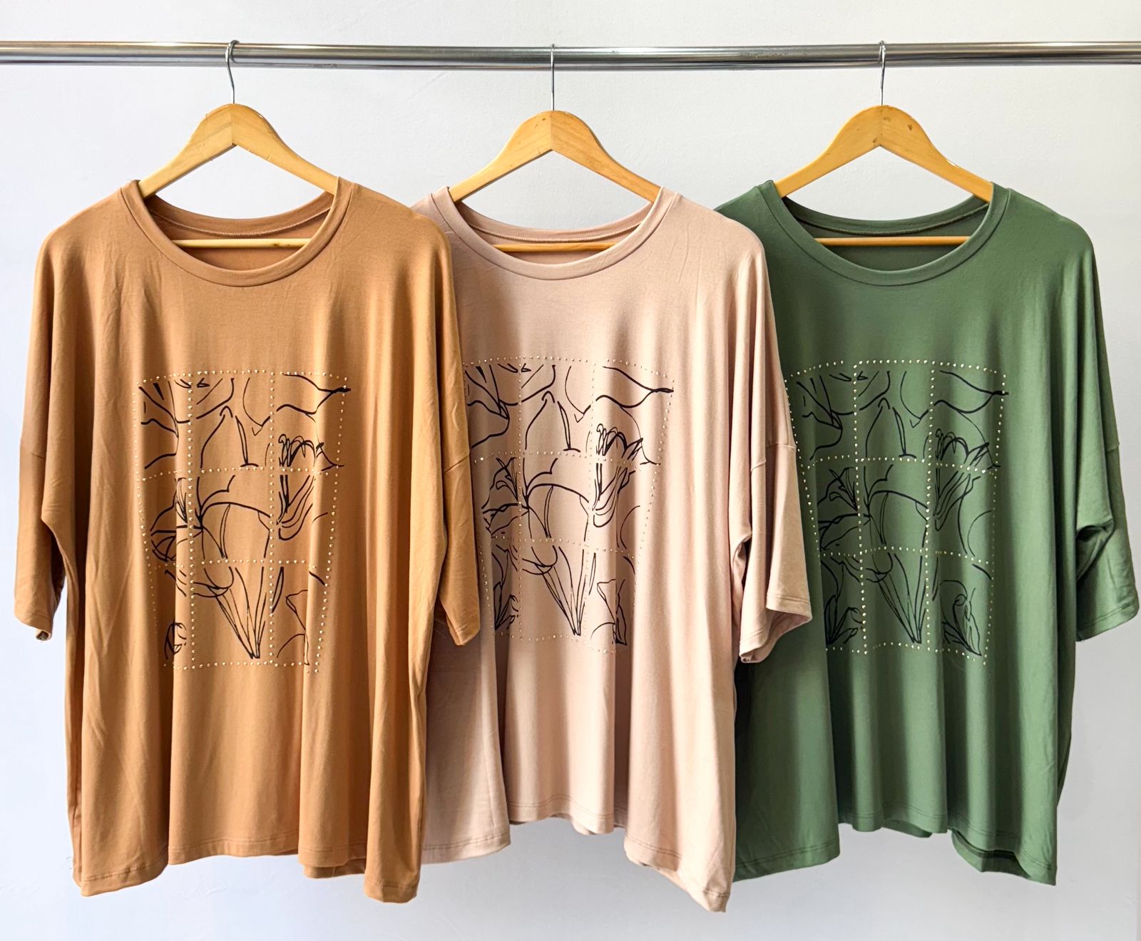 Remerón tachas estampado AVRIL