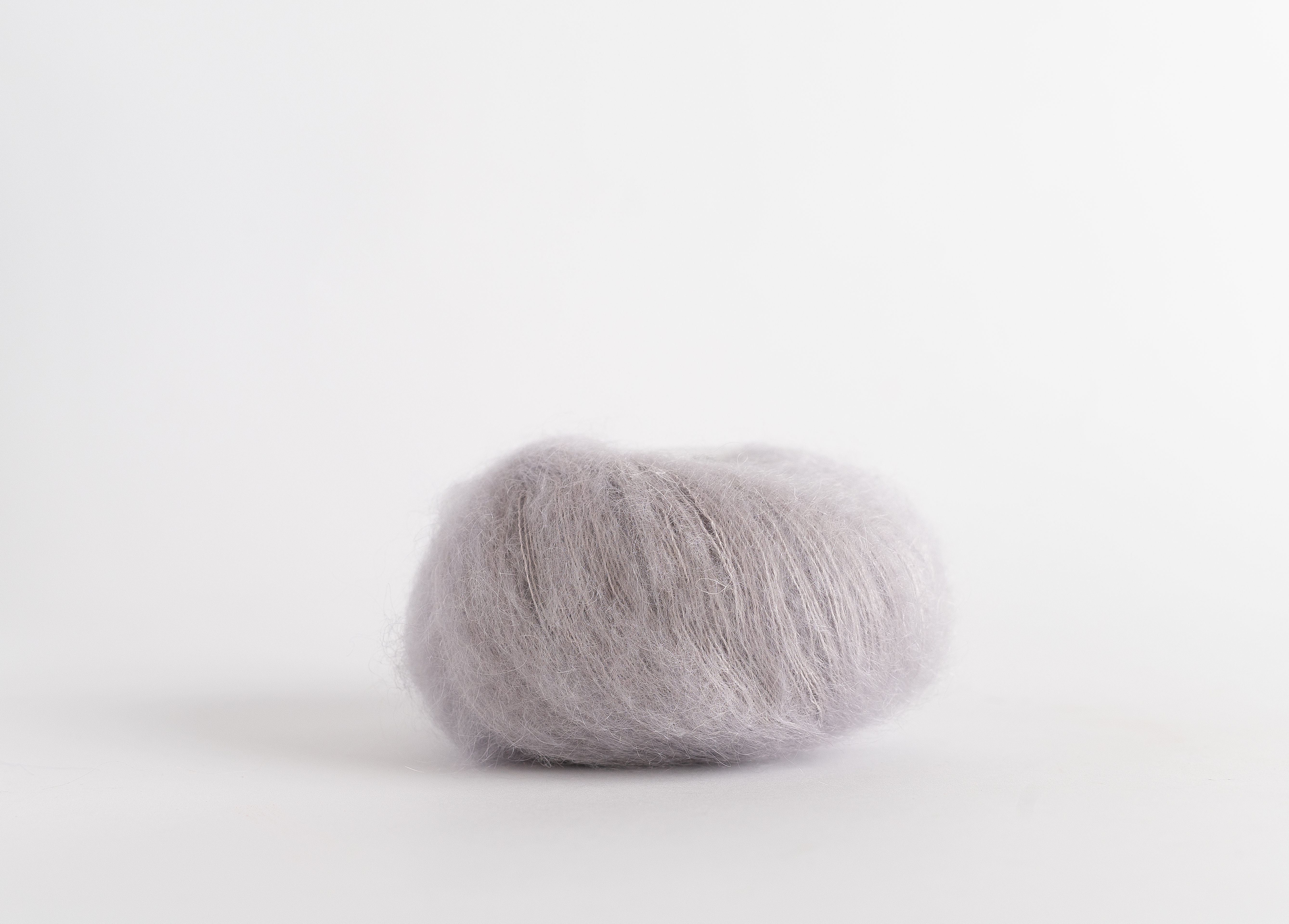 Super Kid mohair and silk (silver 008)