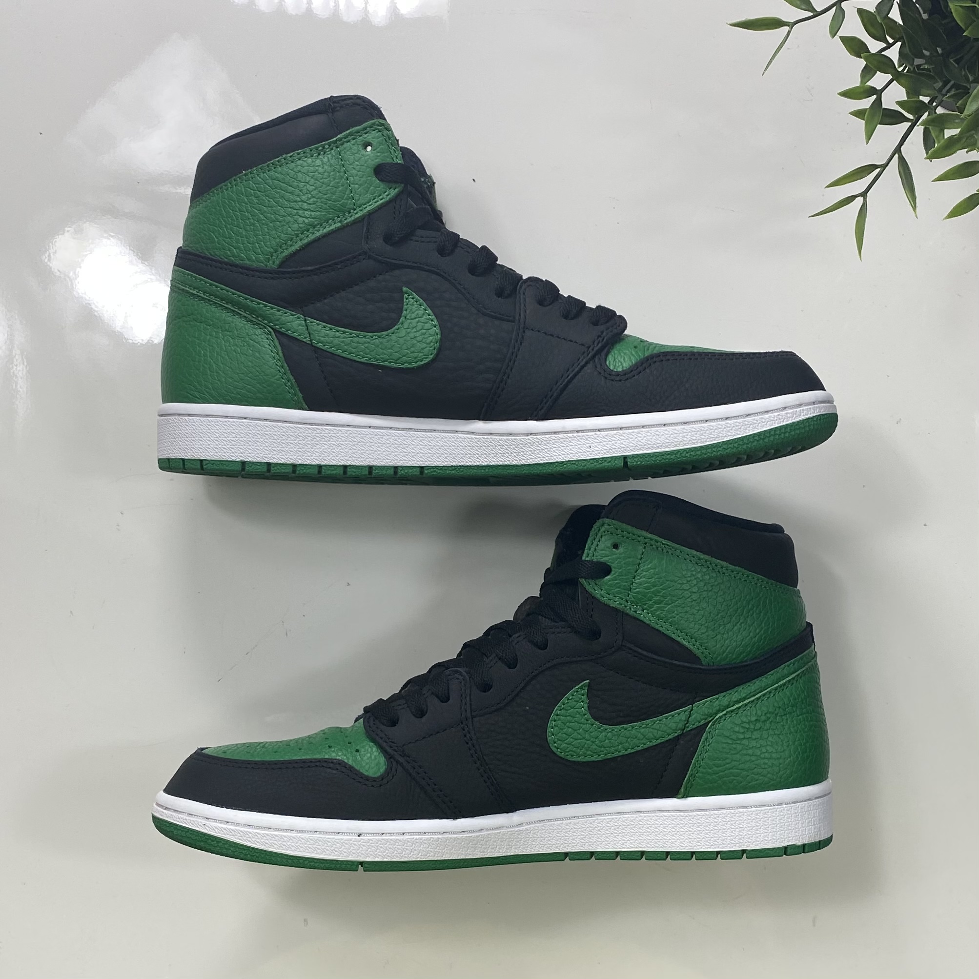 (45,5) Air Jordan 1 Retro High Pine Green Black 2020