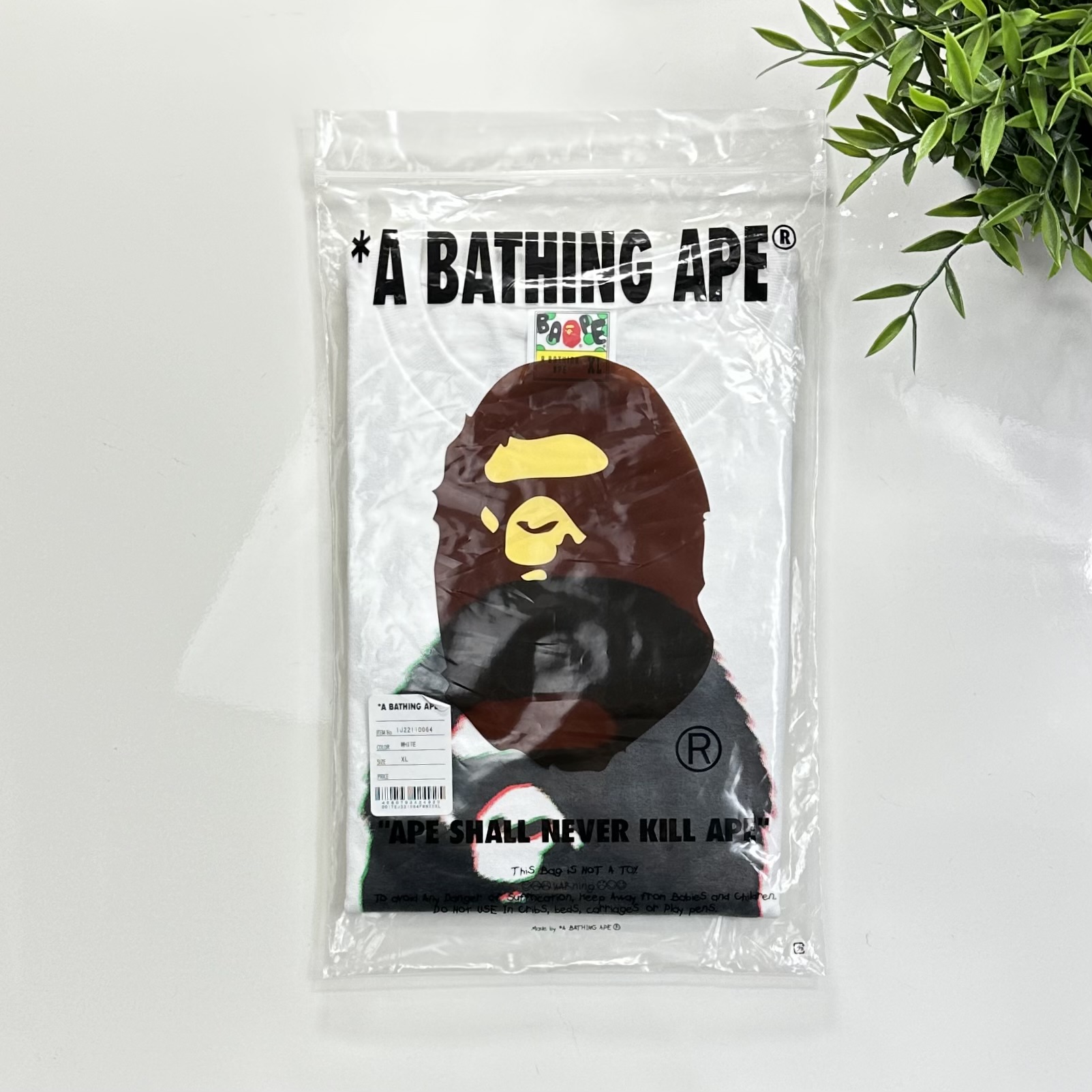 (M) Bape Big Ape Head 4th Anniversary Dubai Tee White 2023