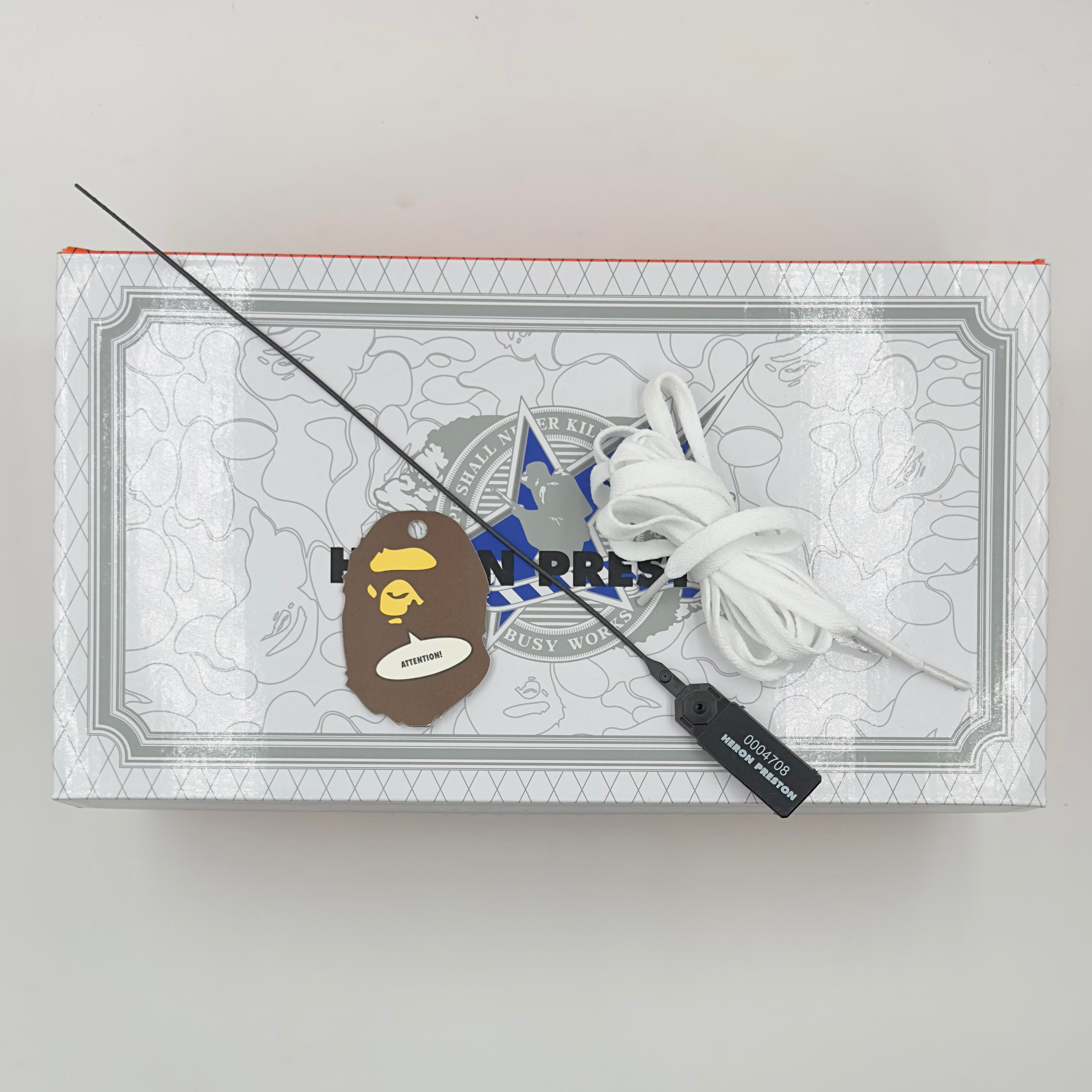 (43) A Bathing Ape Bapesta Heron Preston 2022