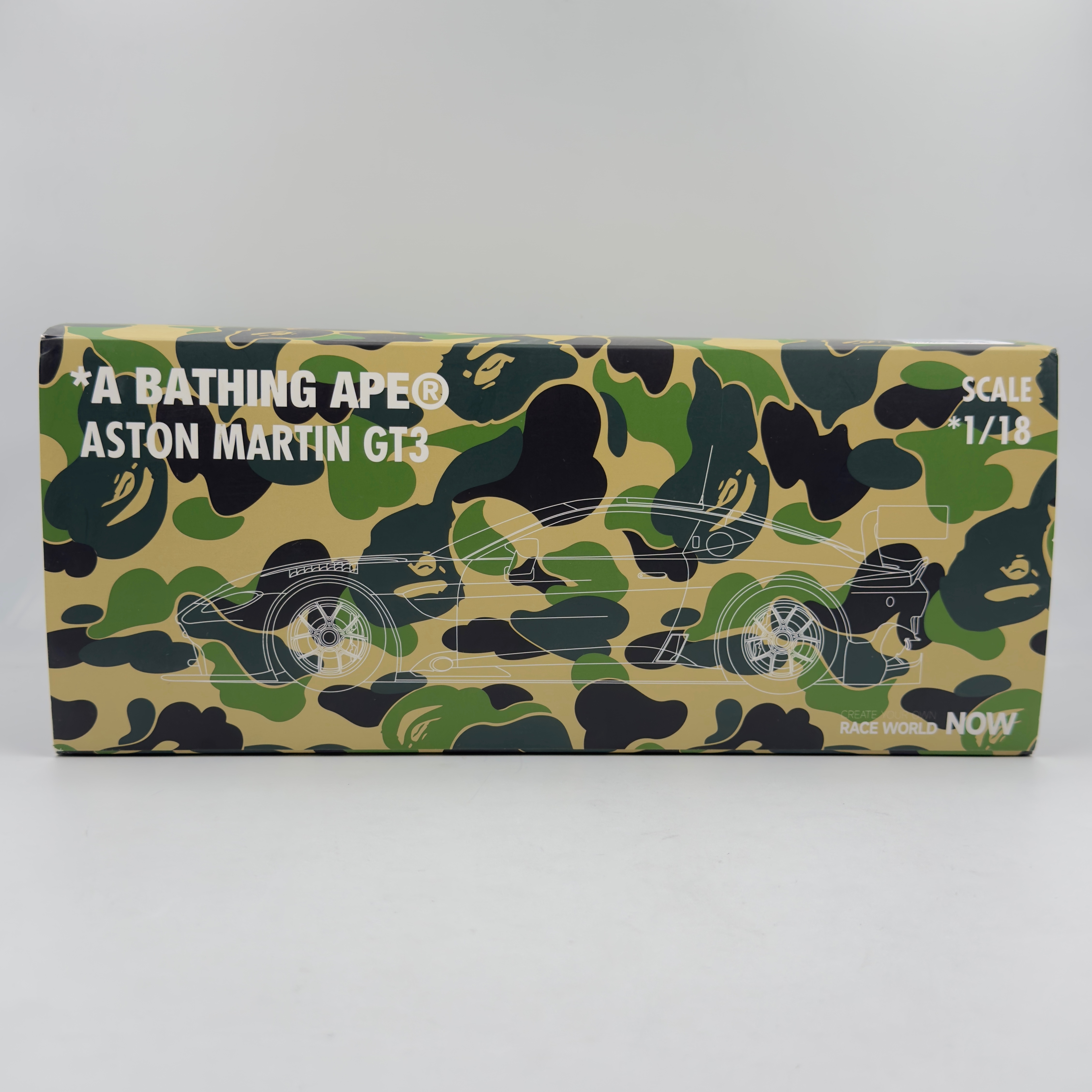 Bape x Aston Martin GT3 1/18 Model Car Multicolor 2023