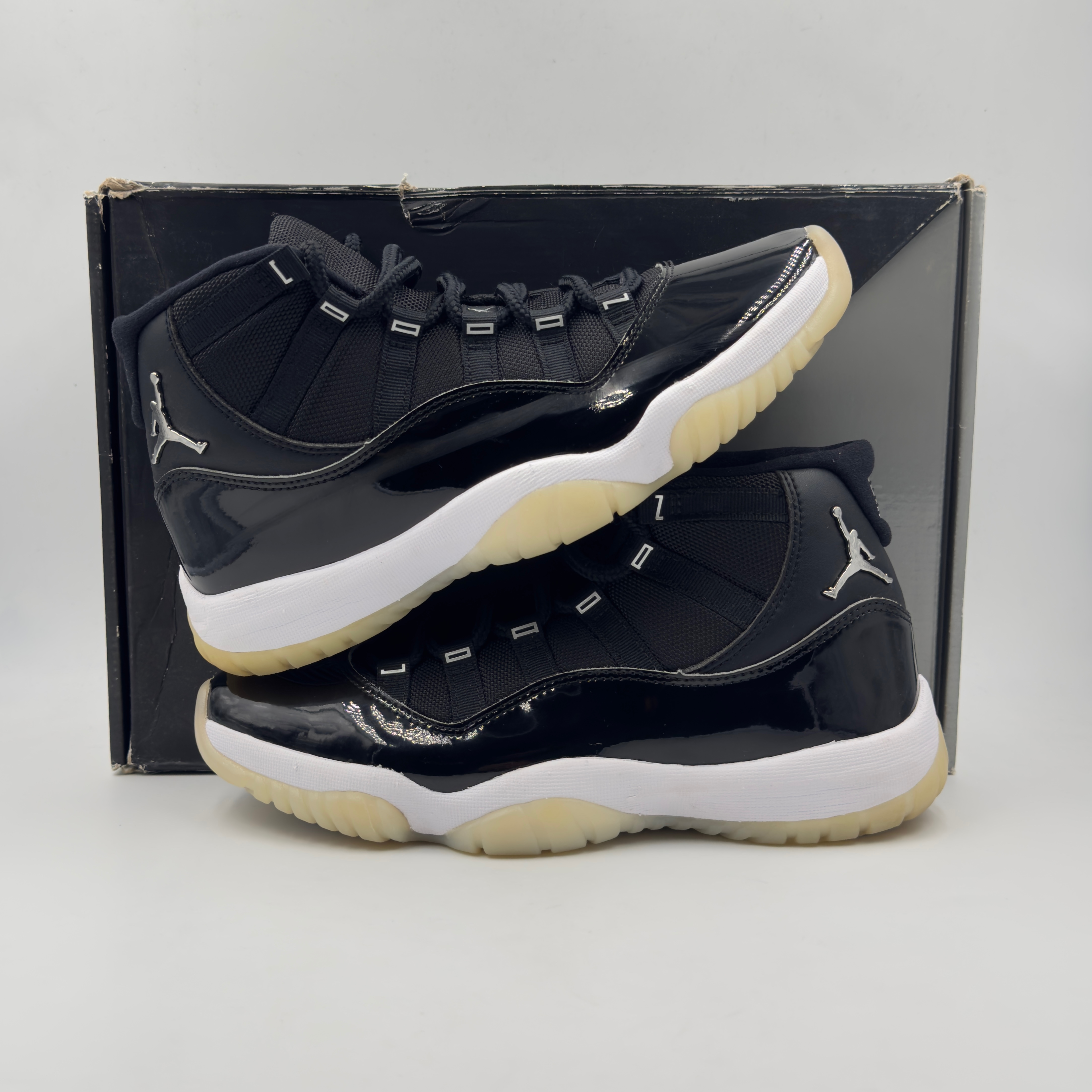 (40,5) Jordan 11 Retro Jubilee 25th Anniversary 2020