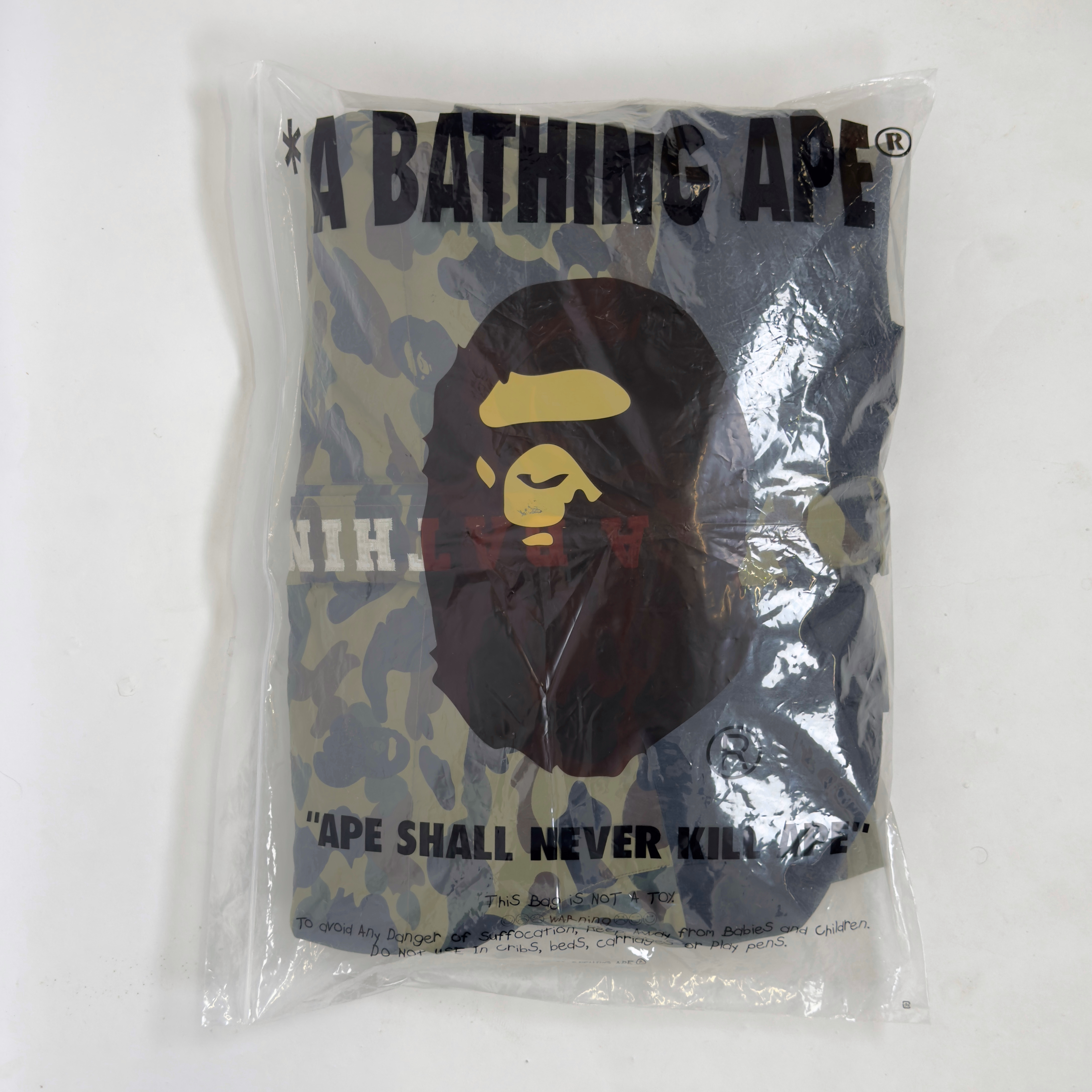 (L) Bape 1st Camo Long Down Snowboard Jacket Green 2018