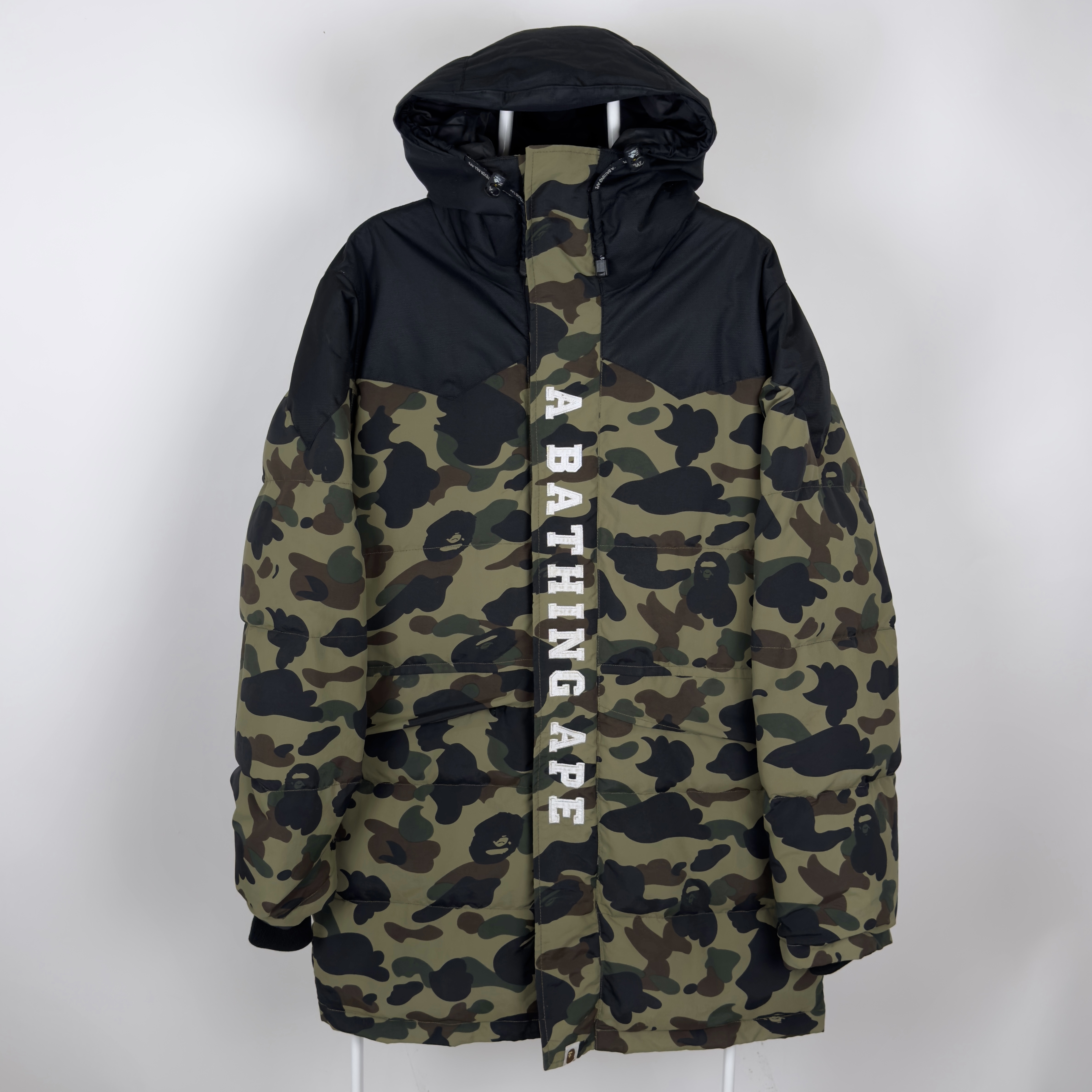 (L) Bape 1st Camo Long Down Snowboard Jacket Green 2018