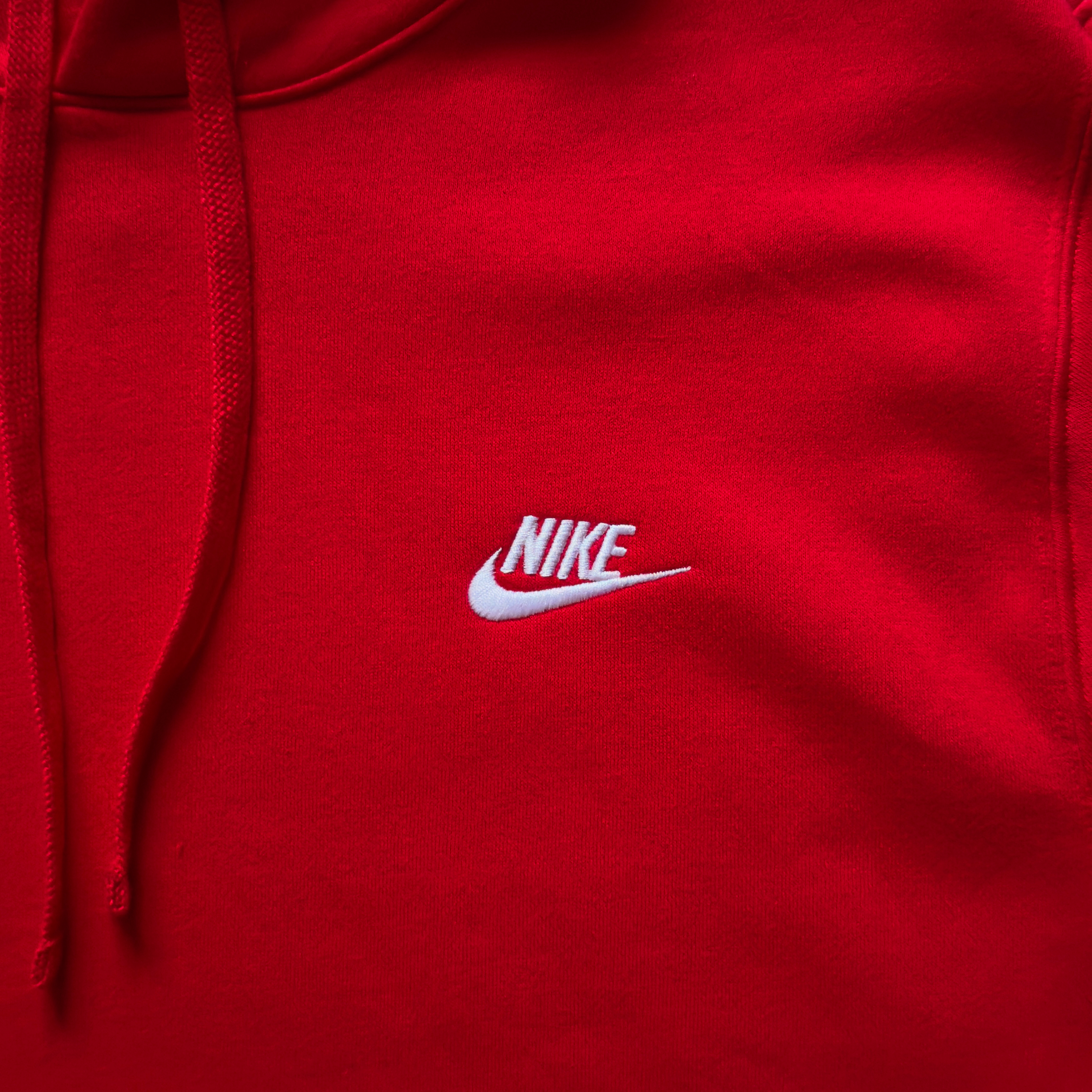 (XL) Nike Sportswear Club Fleece Hoodie Red
