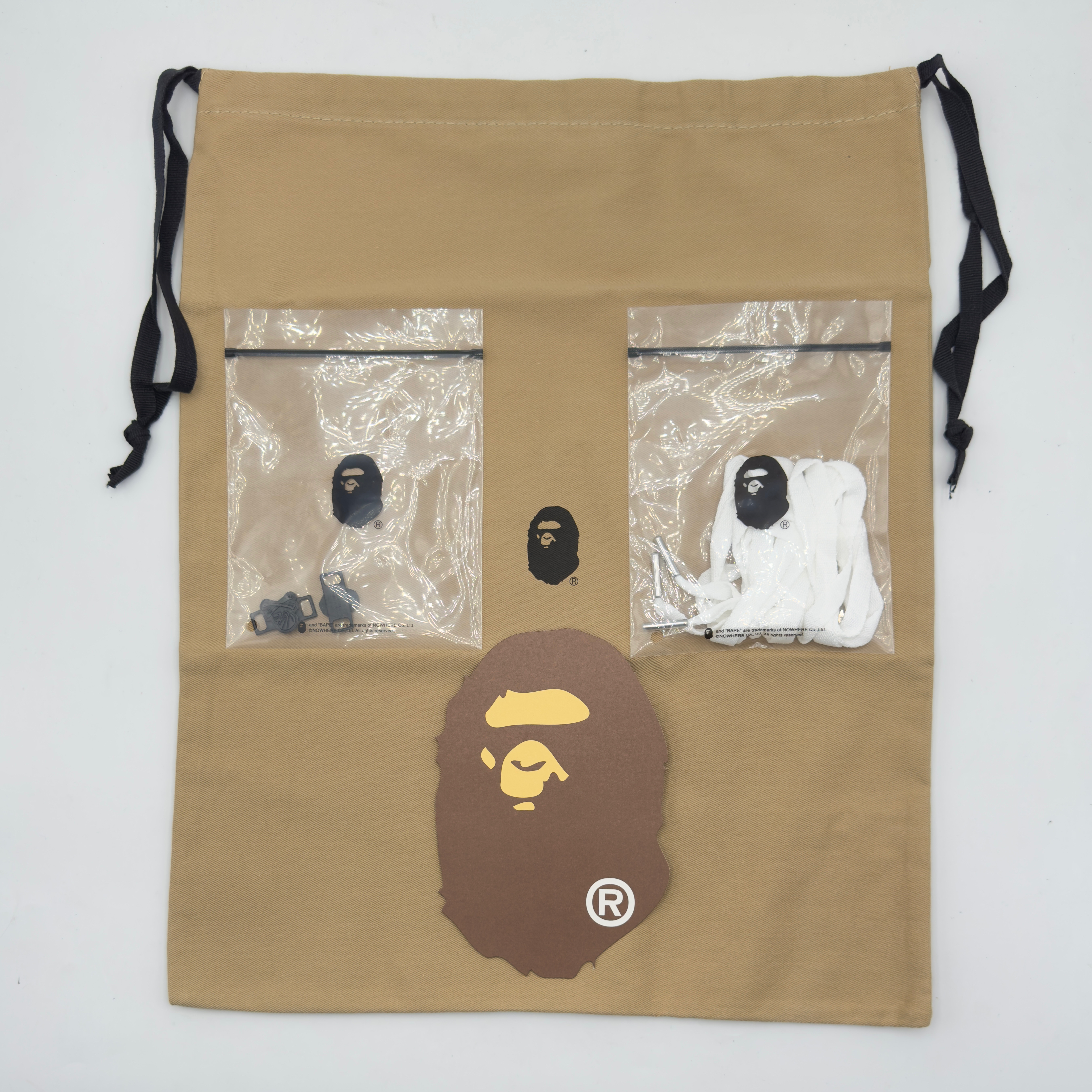 (46) A Bathing Ape Bapesta Neighborhood Black 2023