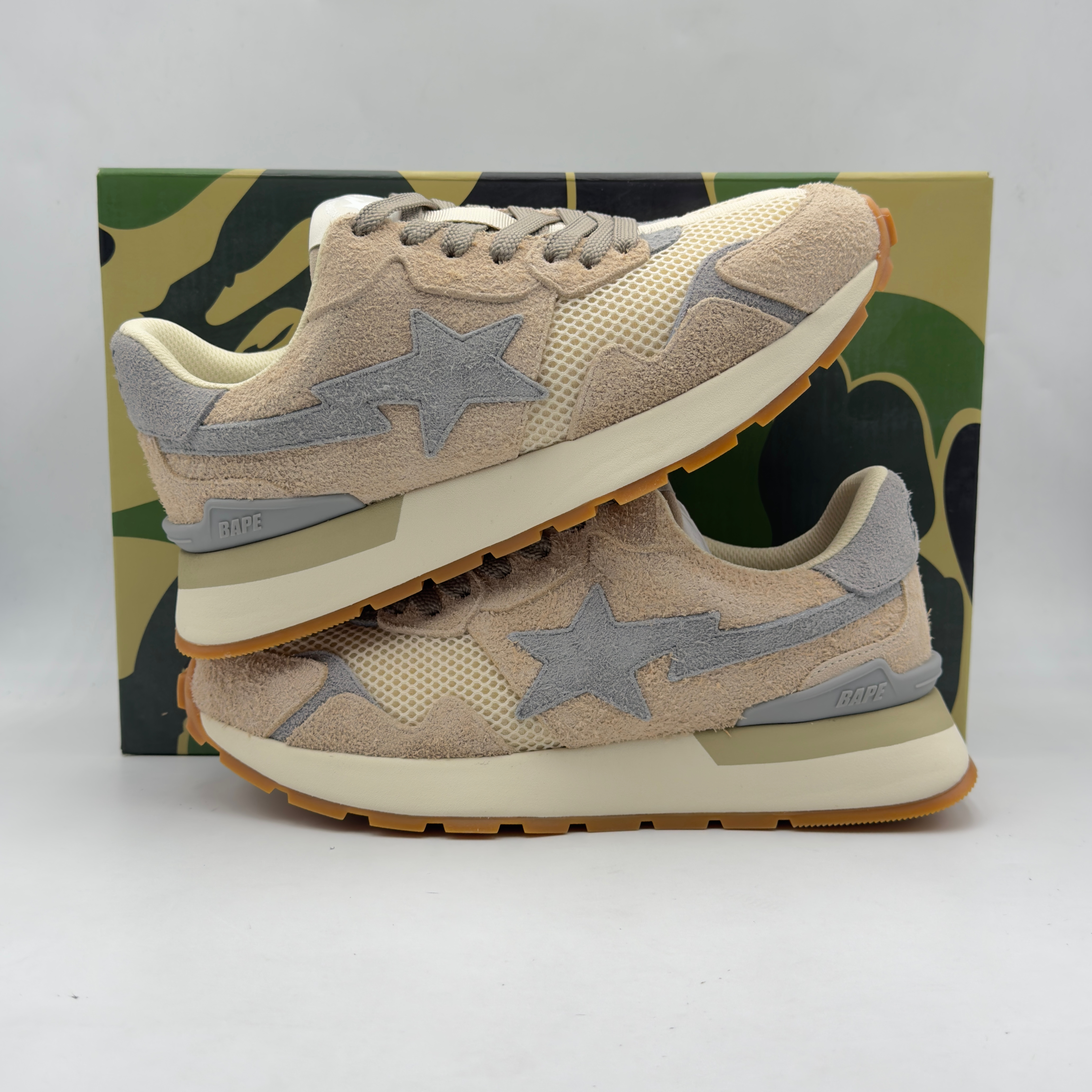 (41/42,5) A Bathing Ape Roadsta Express Highsnobiety Daily Essentials 2023