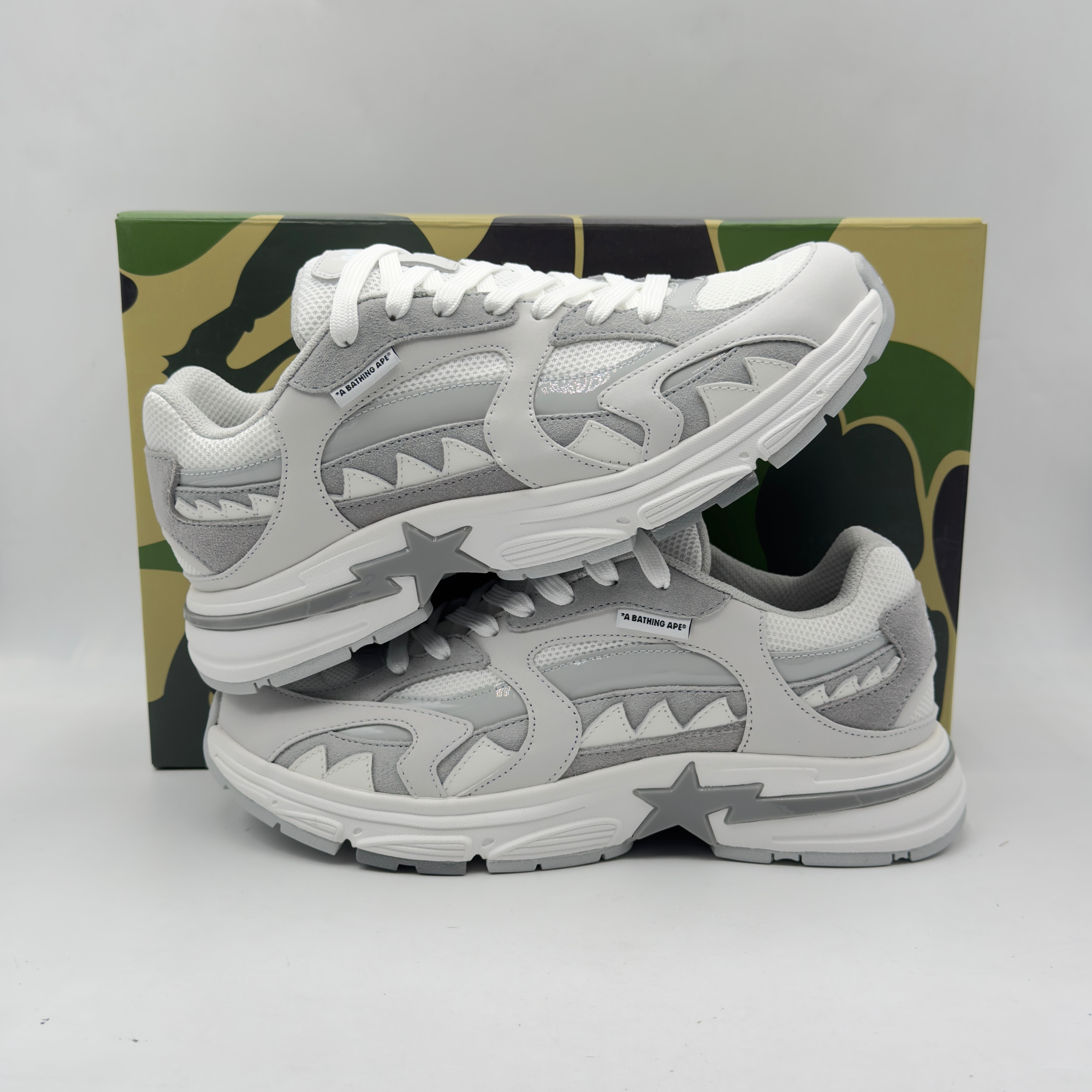 (40) A Bathing Ape Sharksta M2 White 2024