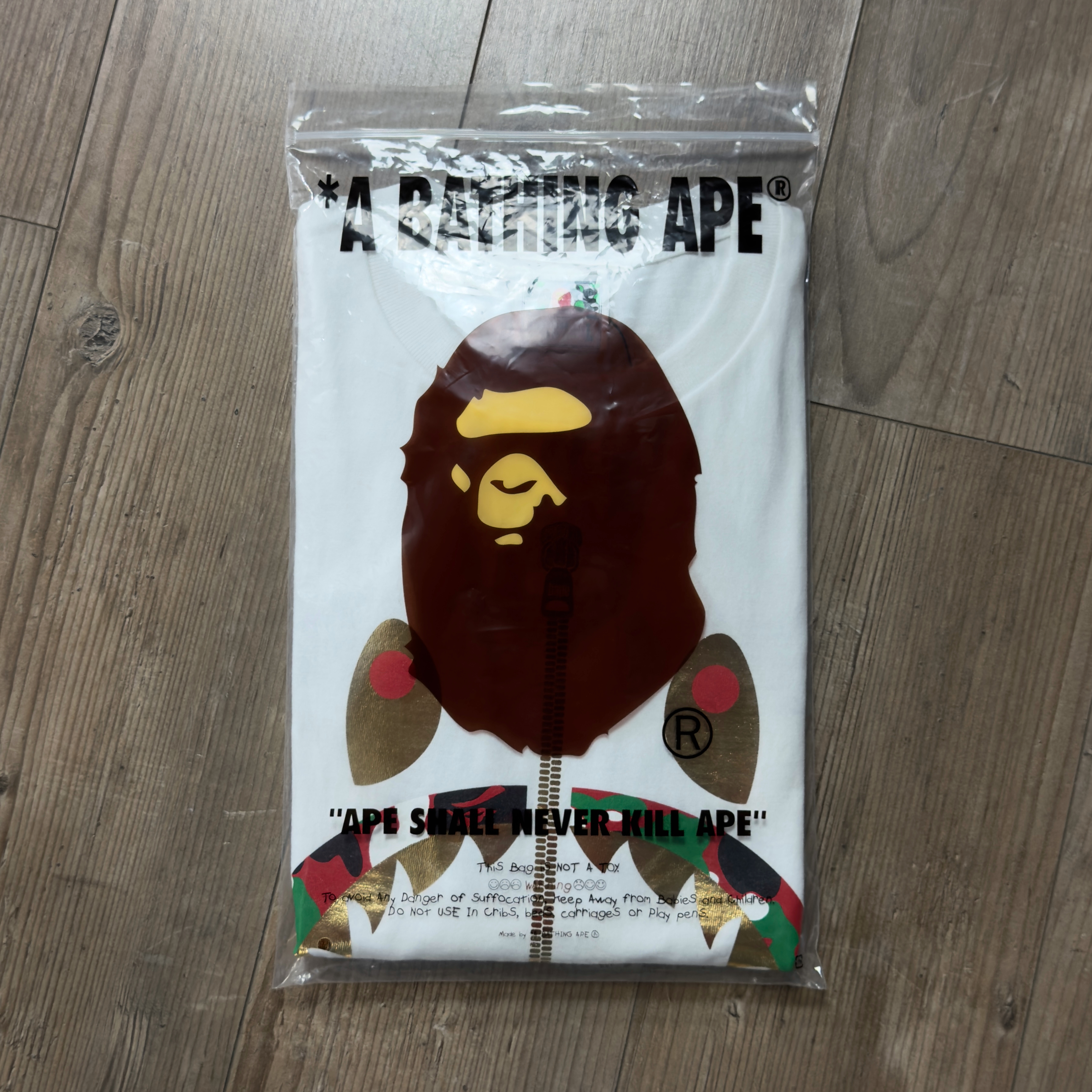 (M/L/XL) Bape Shark 4th Anniversary Dubai Tee White 2023