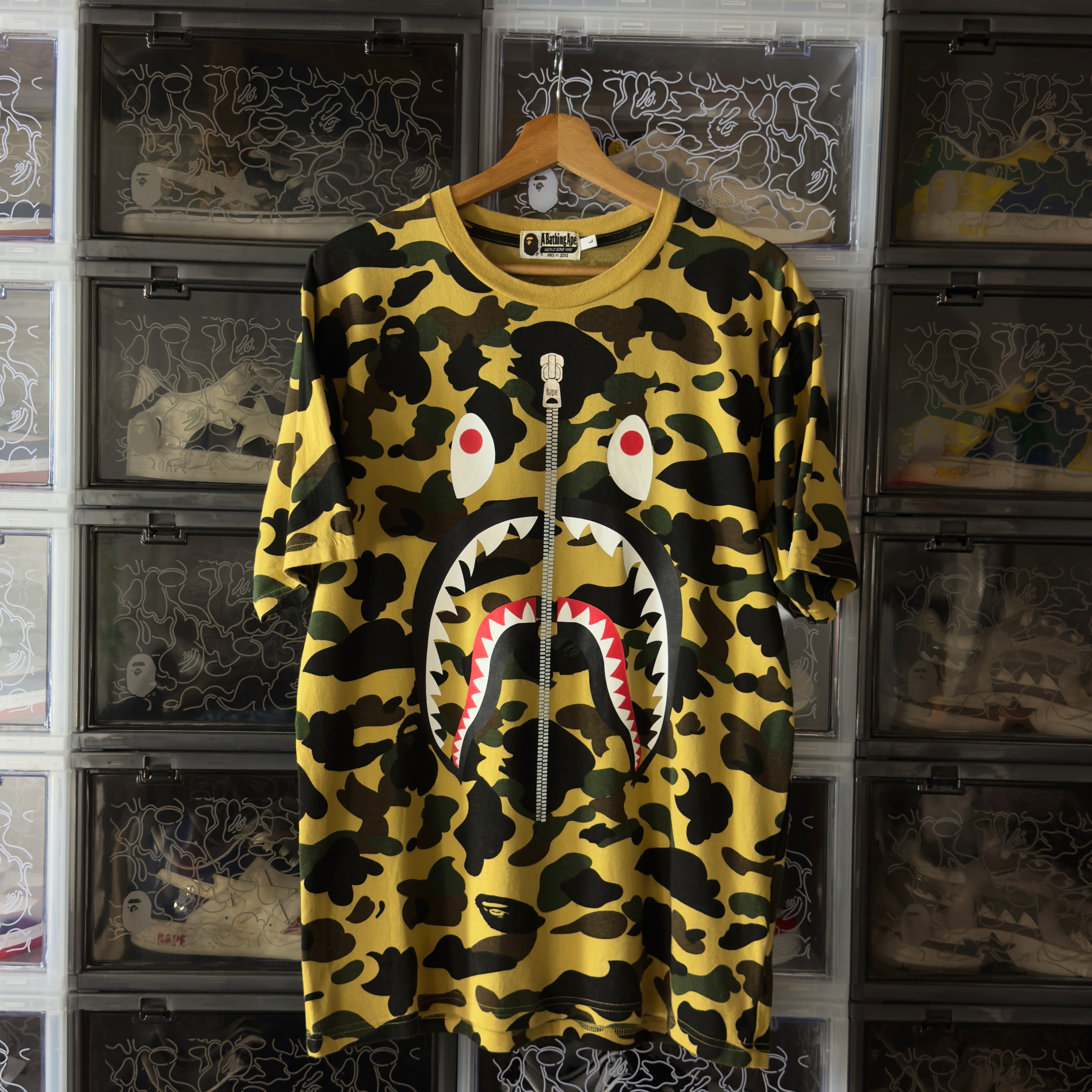 (L) Bape 1st Camo Shark Tee Yellow