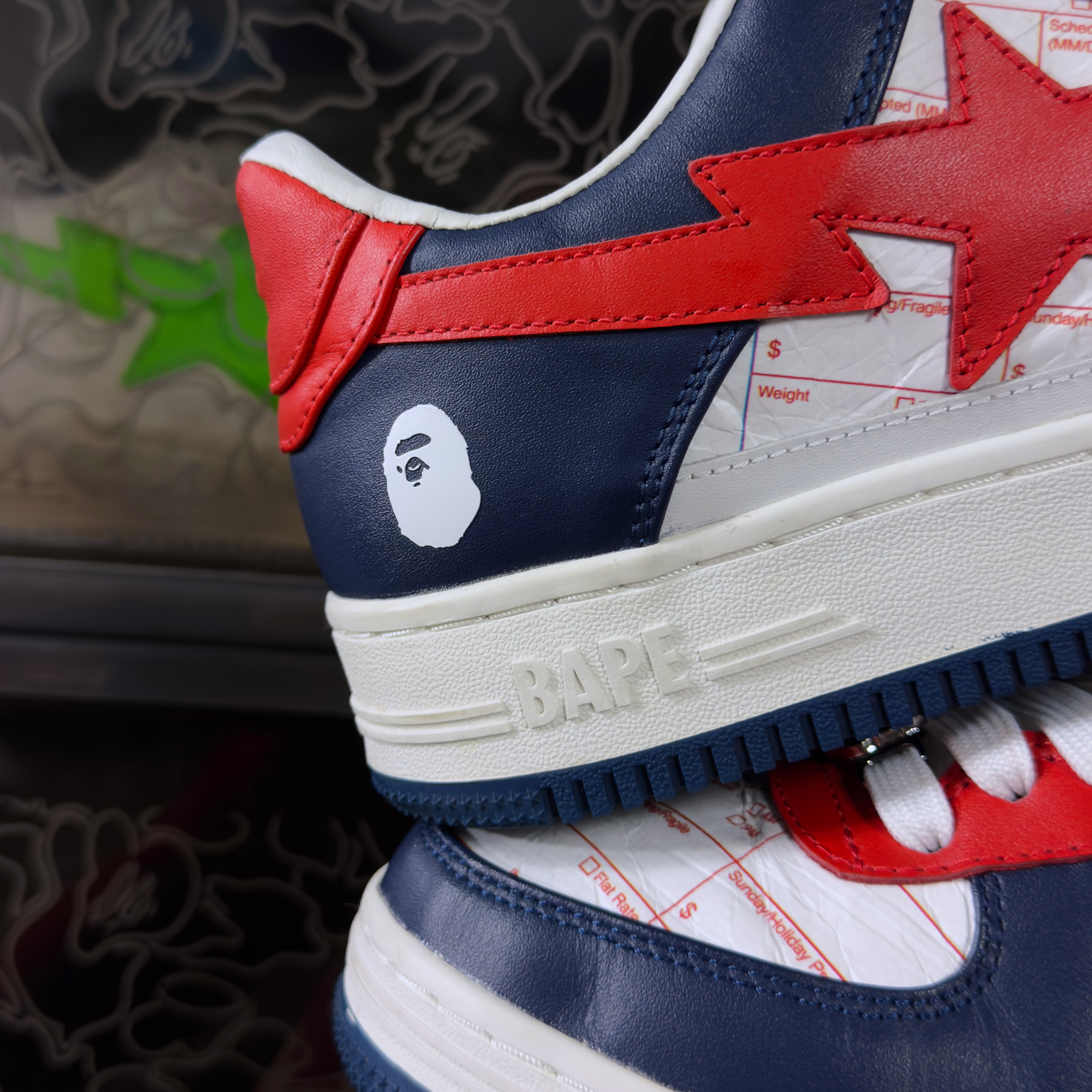 (42) A Bathing Ape Bapesta USPS 2022