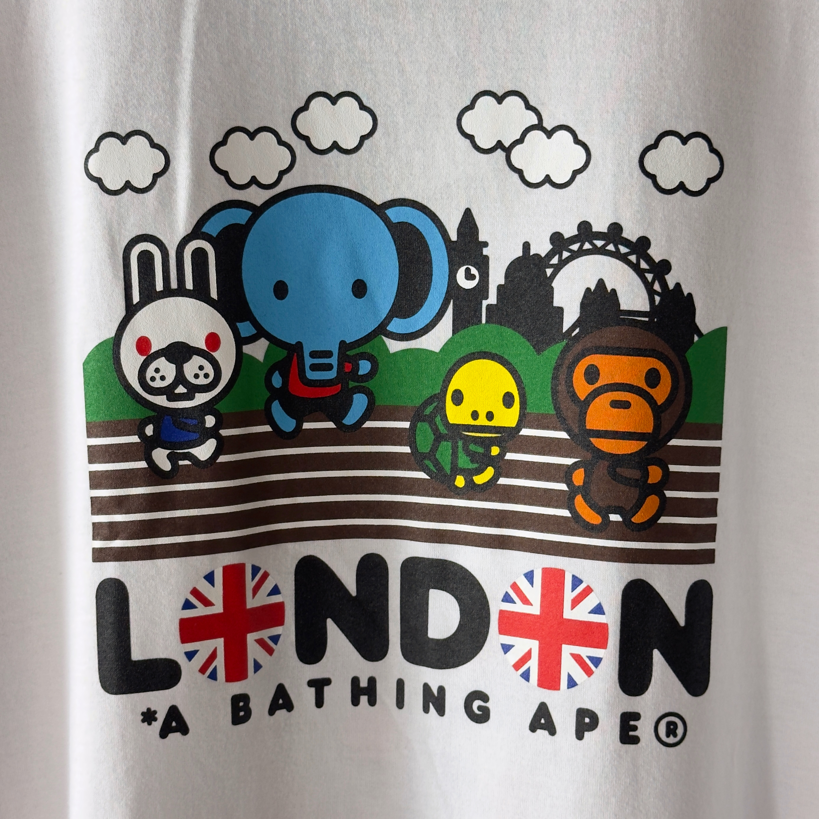 (XXL) Bape Store London Baby Milo Tee White 2021