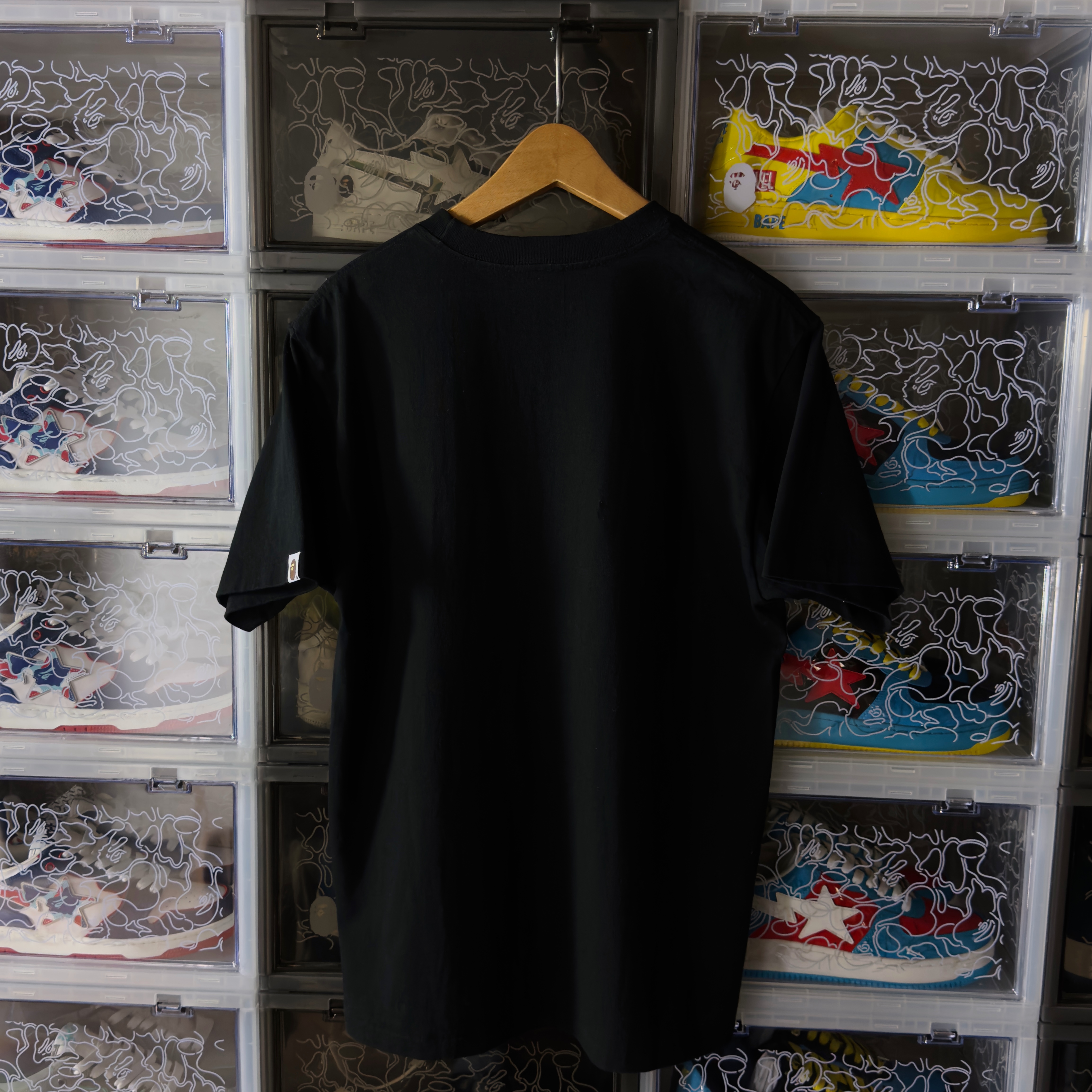 (M) Bape Store London Shark College Tee Black 2024