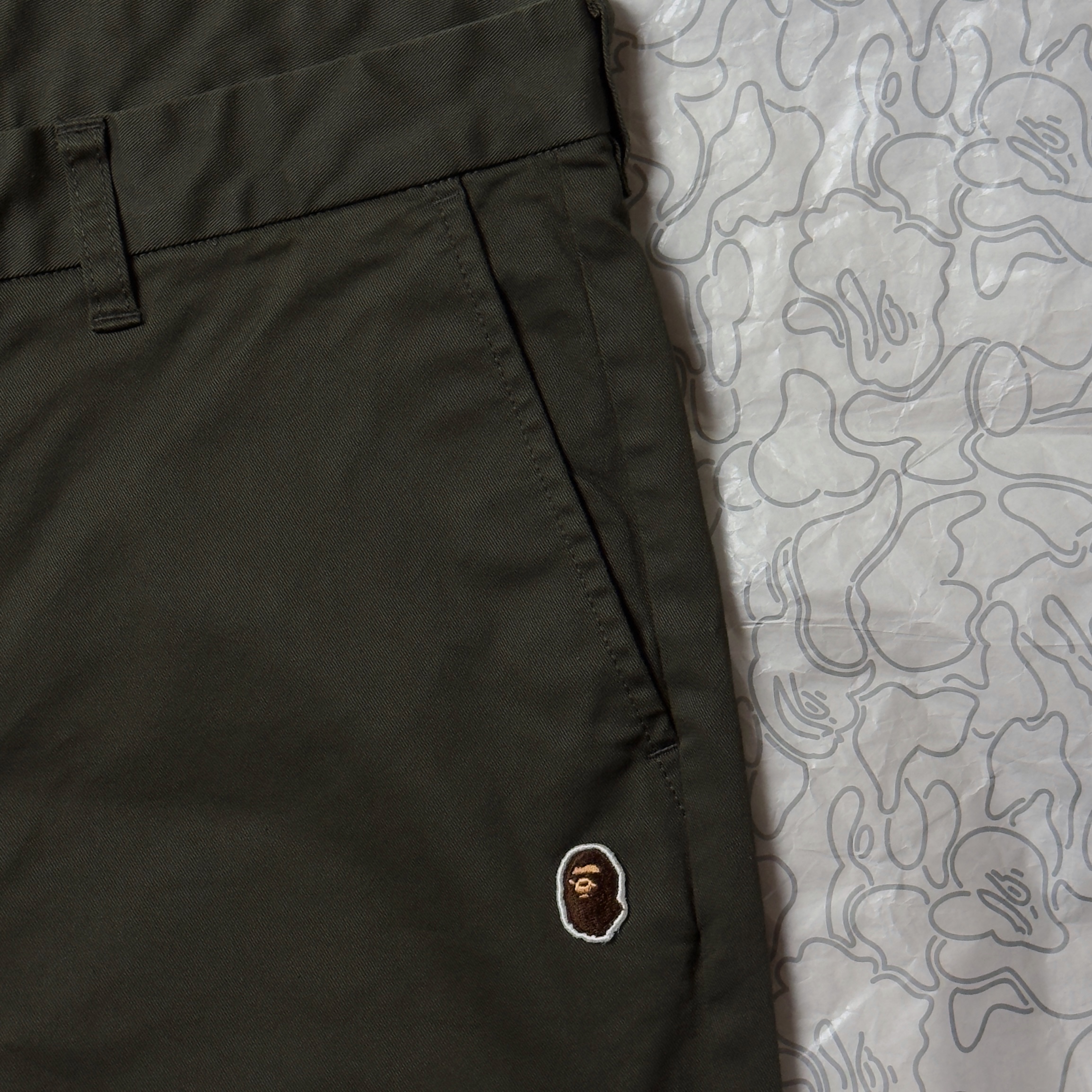 (L) Bape One Point Loose Fit Chino Pants Olive Drab
