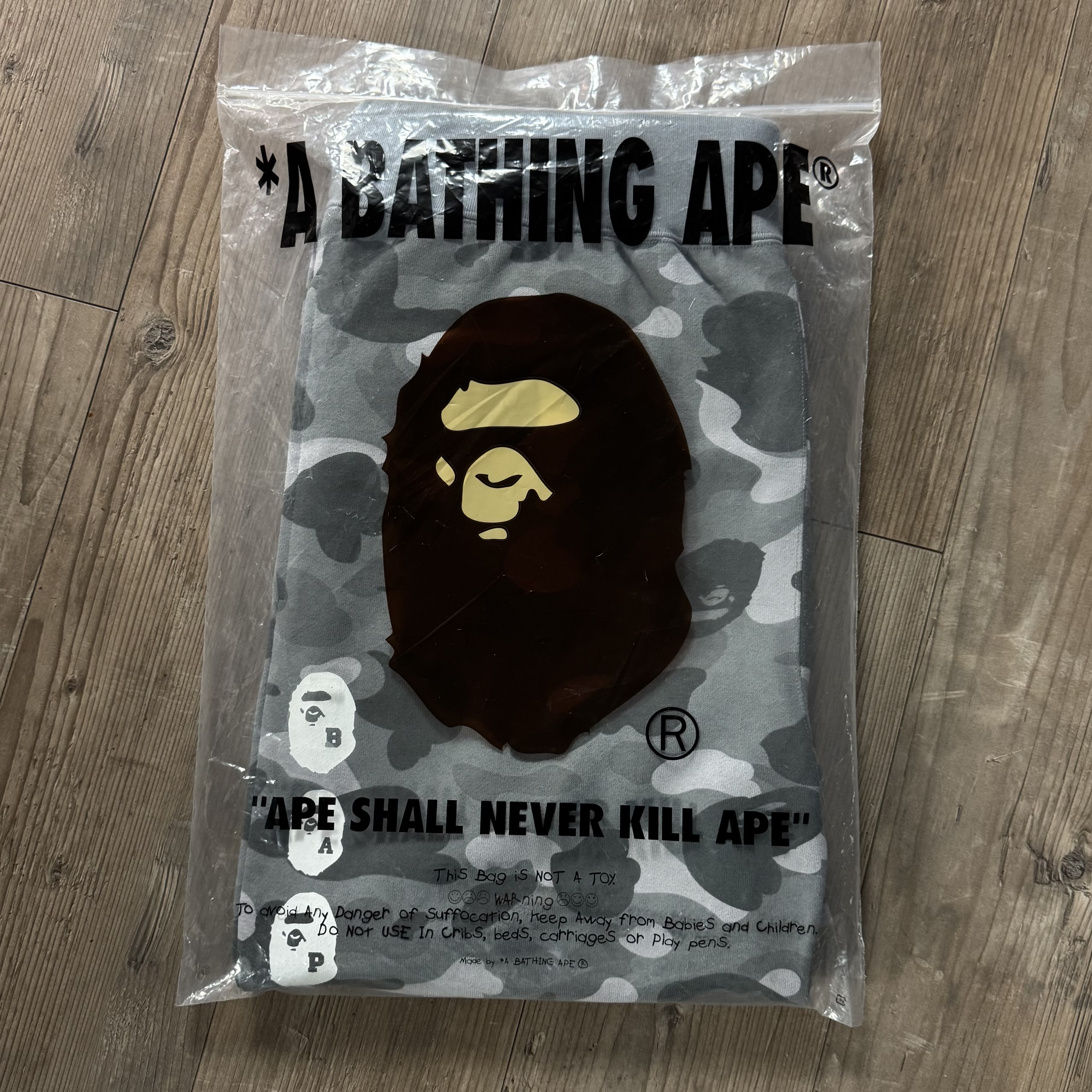 (XL) Bape Color Camo Sweat Pants Grey 2021