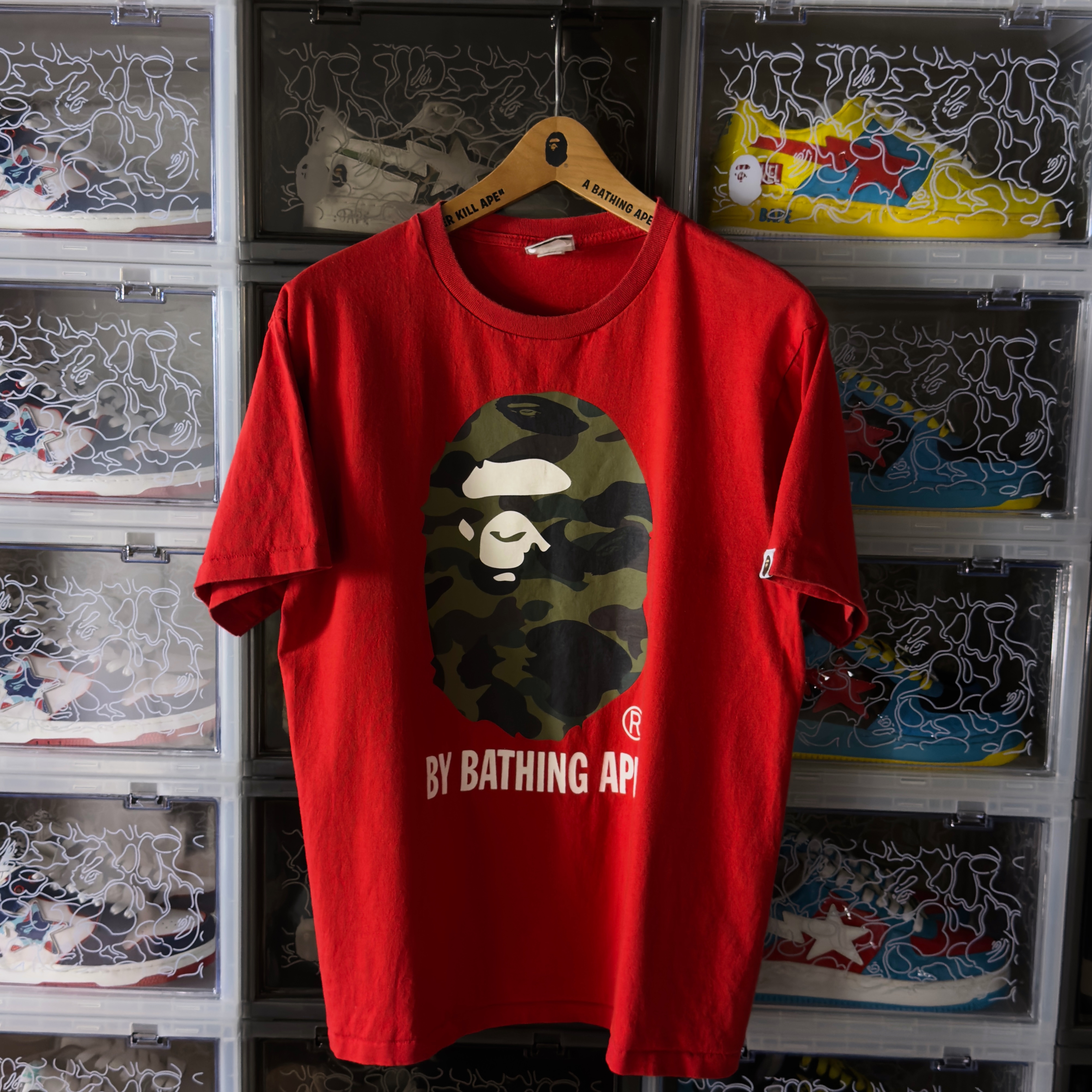 (L) Bape 1st Camo By Bathing Ape Tee Red/Green 2020