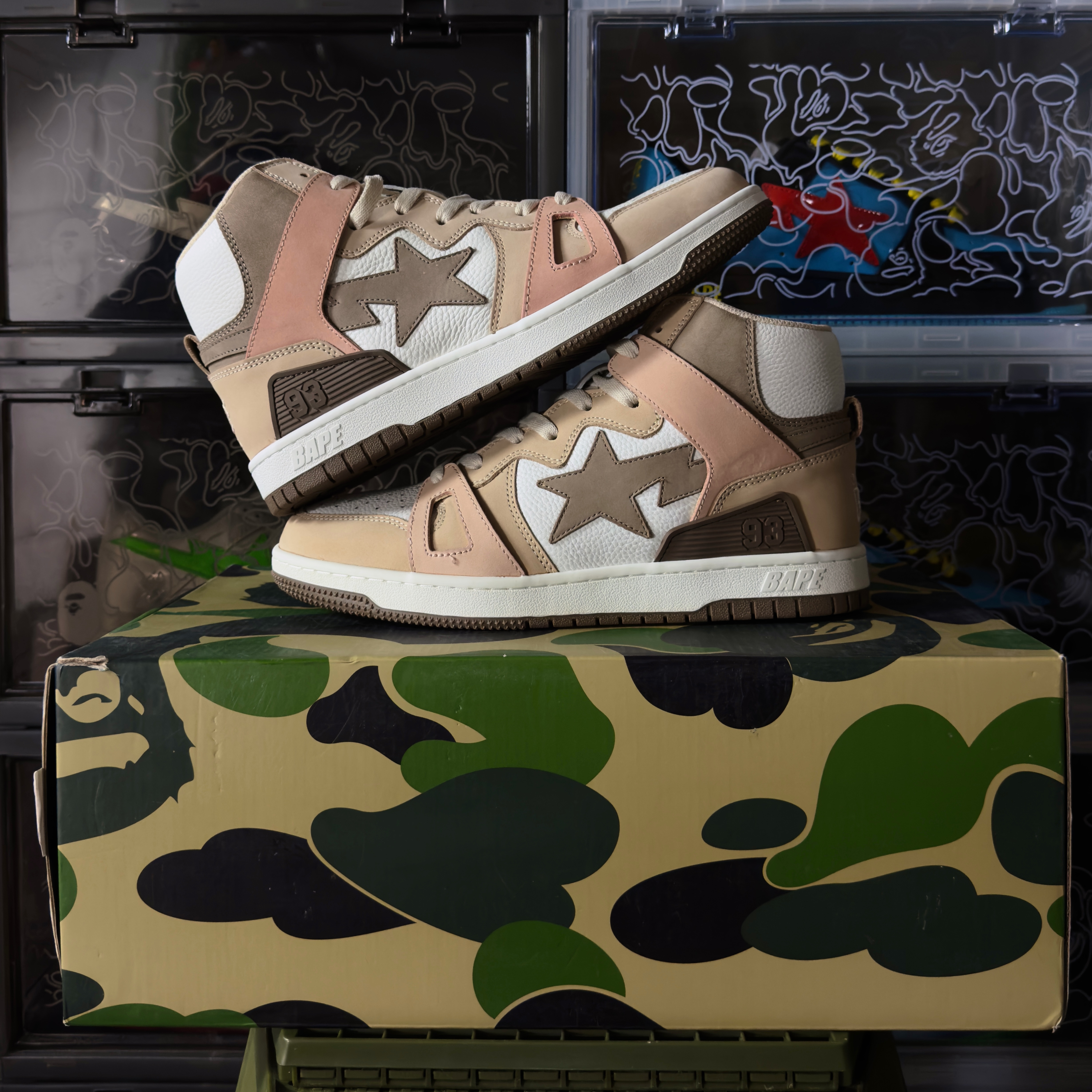 (43) A Bathing Ape Bapesta 93 Hi Brown 2022