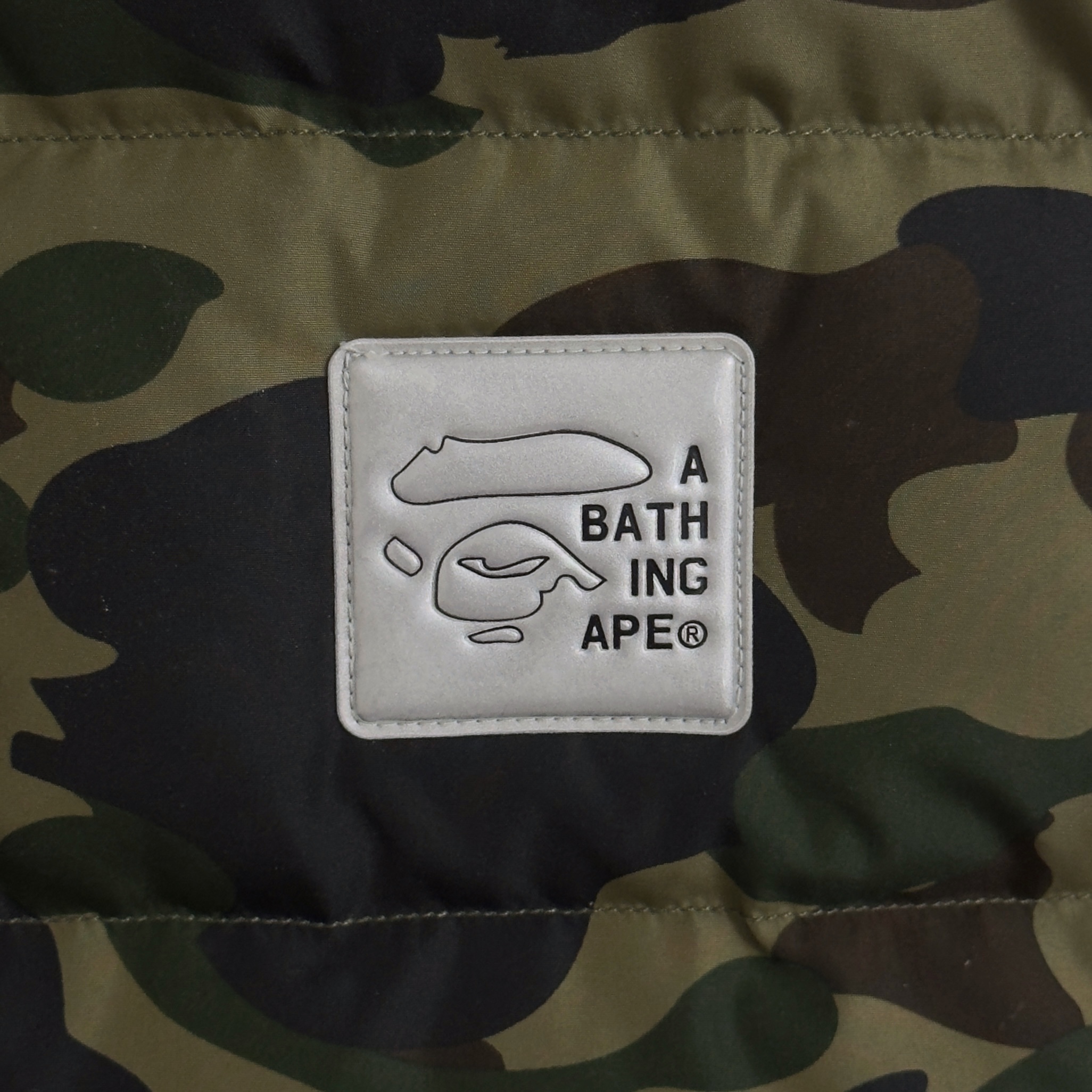 (M) Bape 1st Camo Down Vest Green 2018