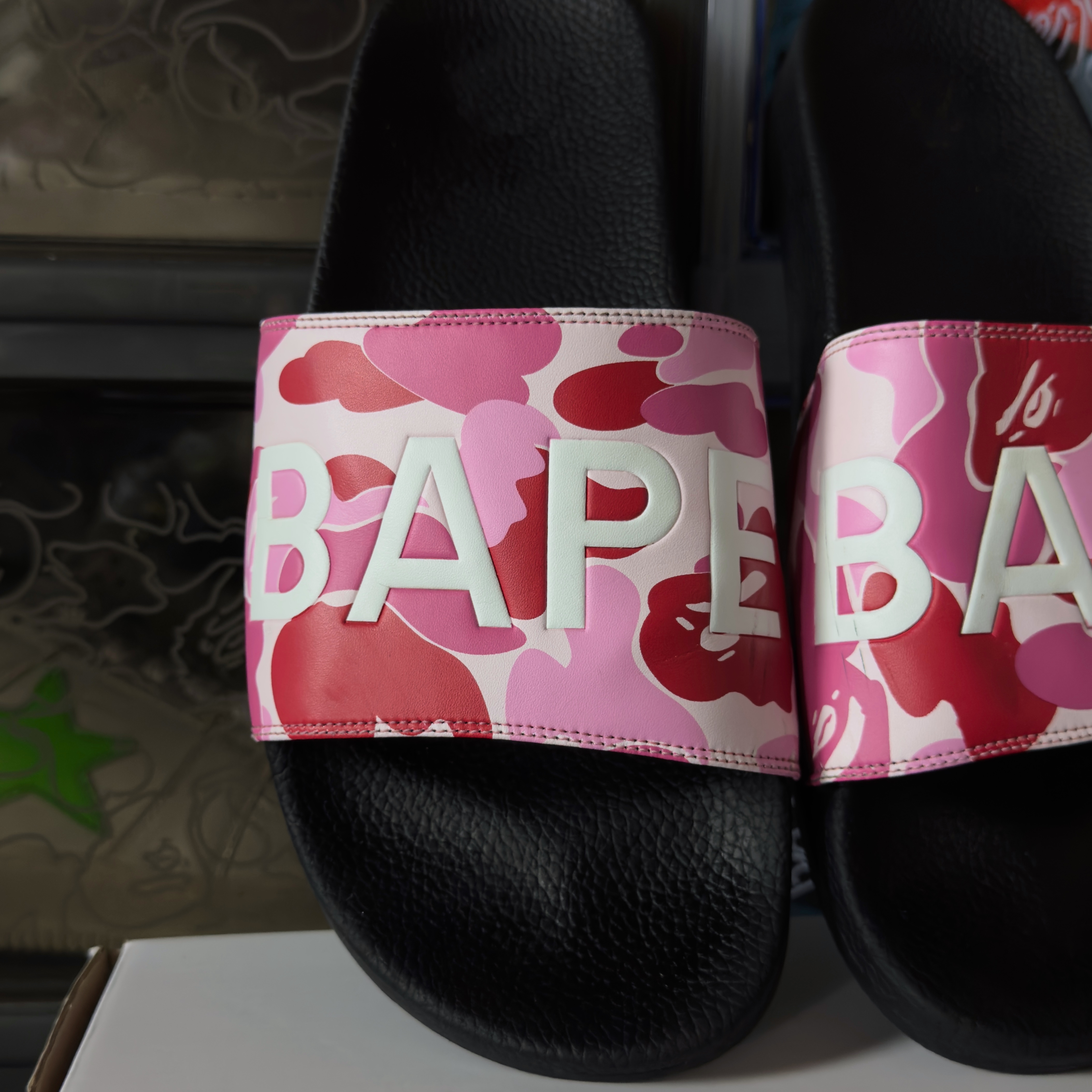 (43/44) A Bathing Ape Slides (3 Pairs)
