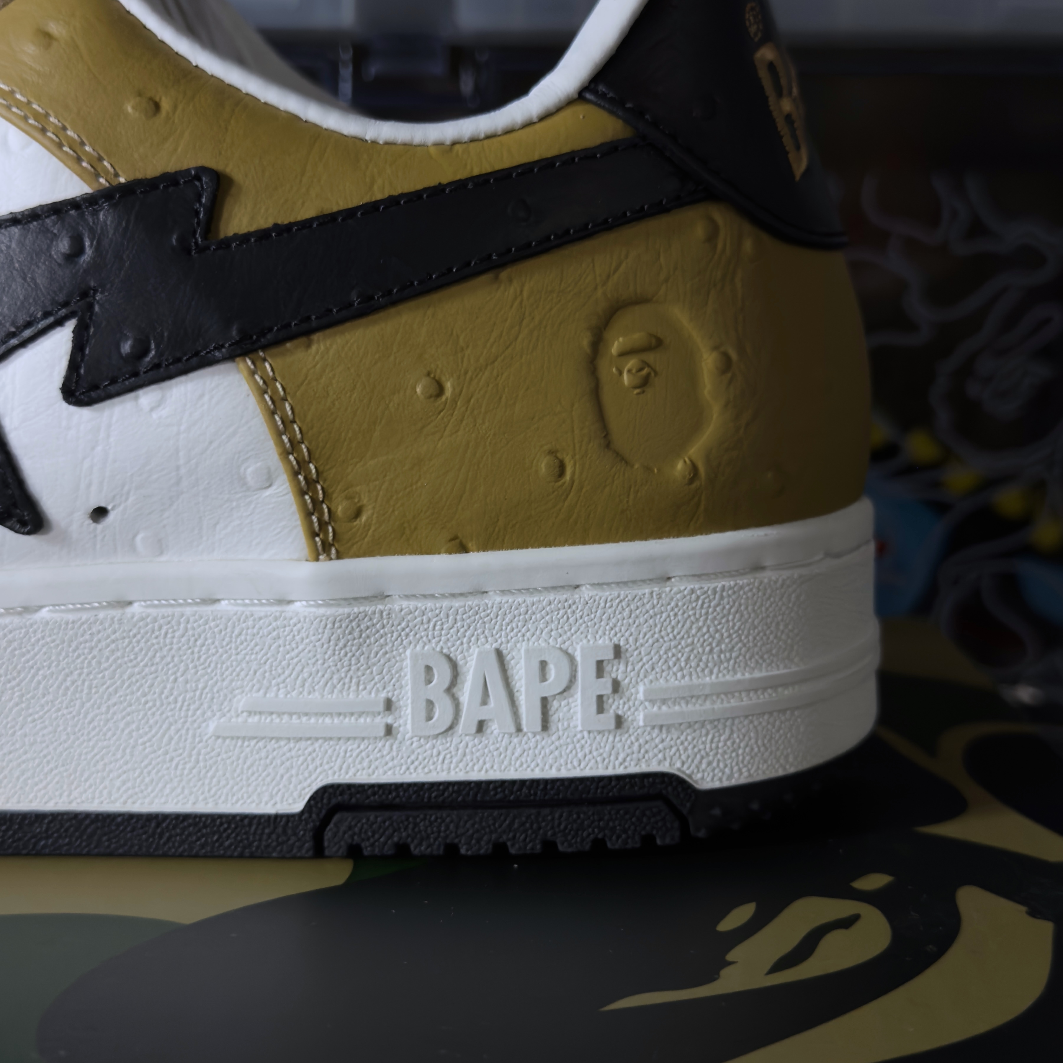 (45) A Bathing Ape Bapesta #3 Ostrich Brown 2025
