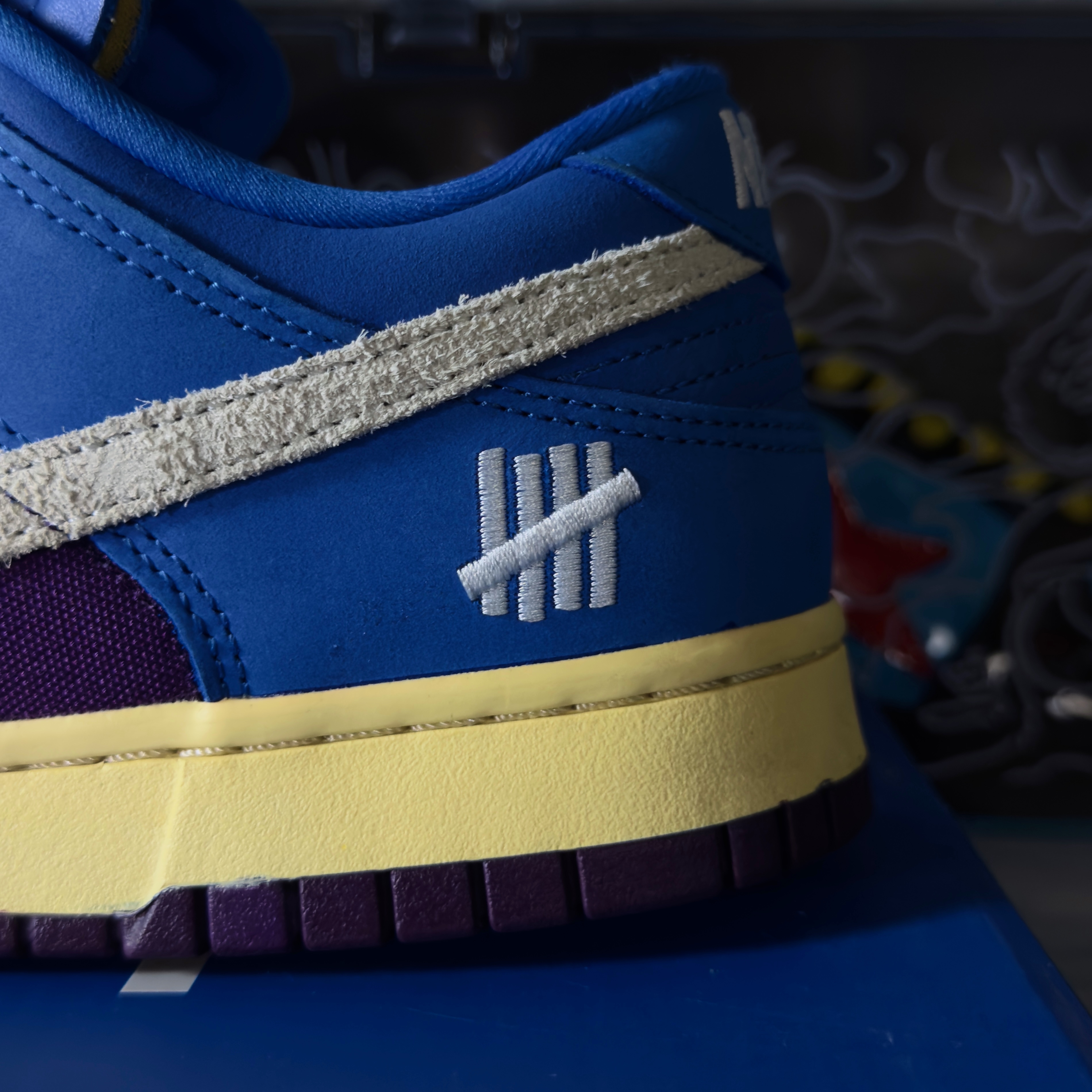 (43) Nike x Undefeated 5 On It Dunk Low 2021