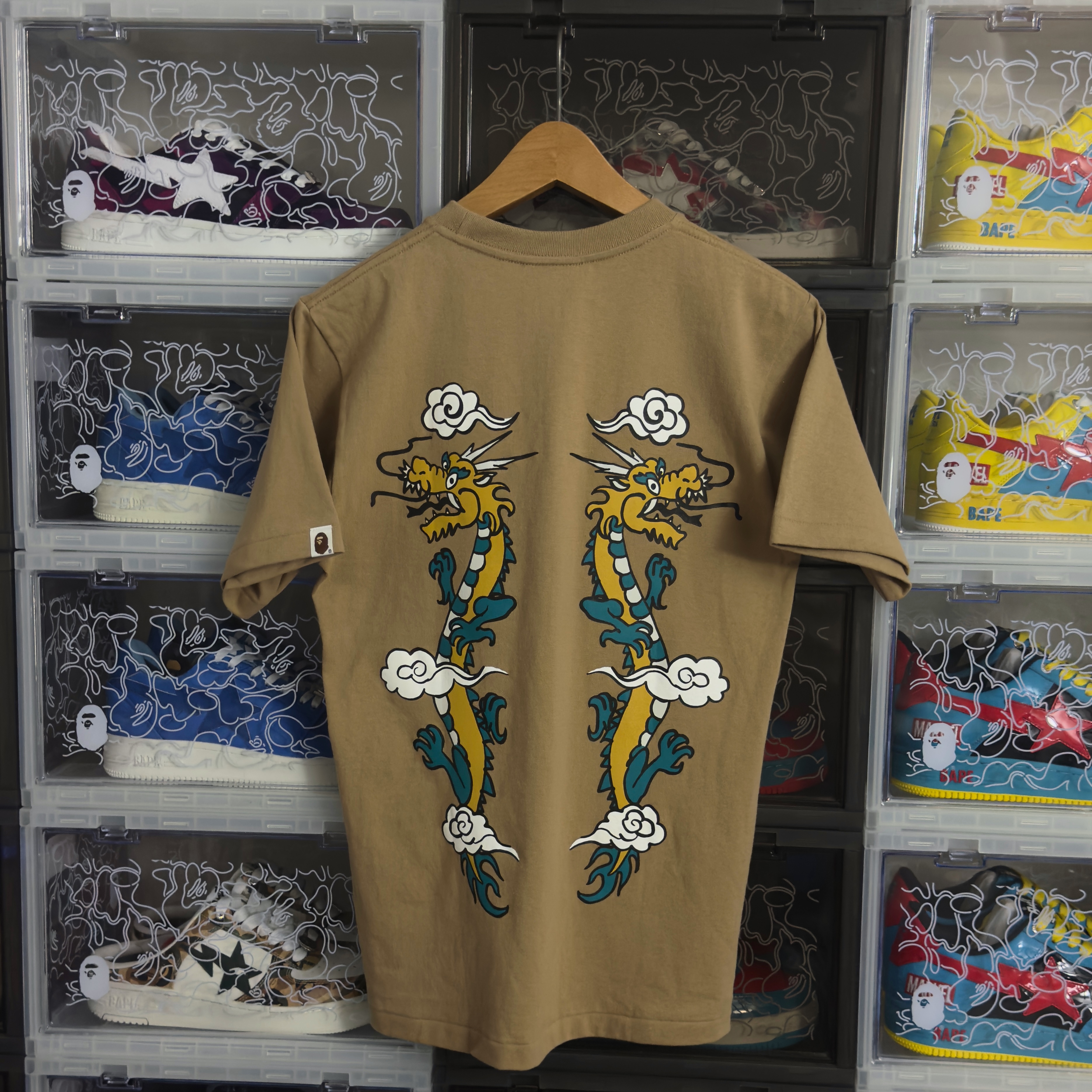 (S) Bape Souvenir Dragon Tee Beige 2024