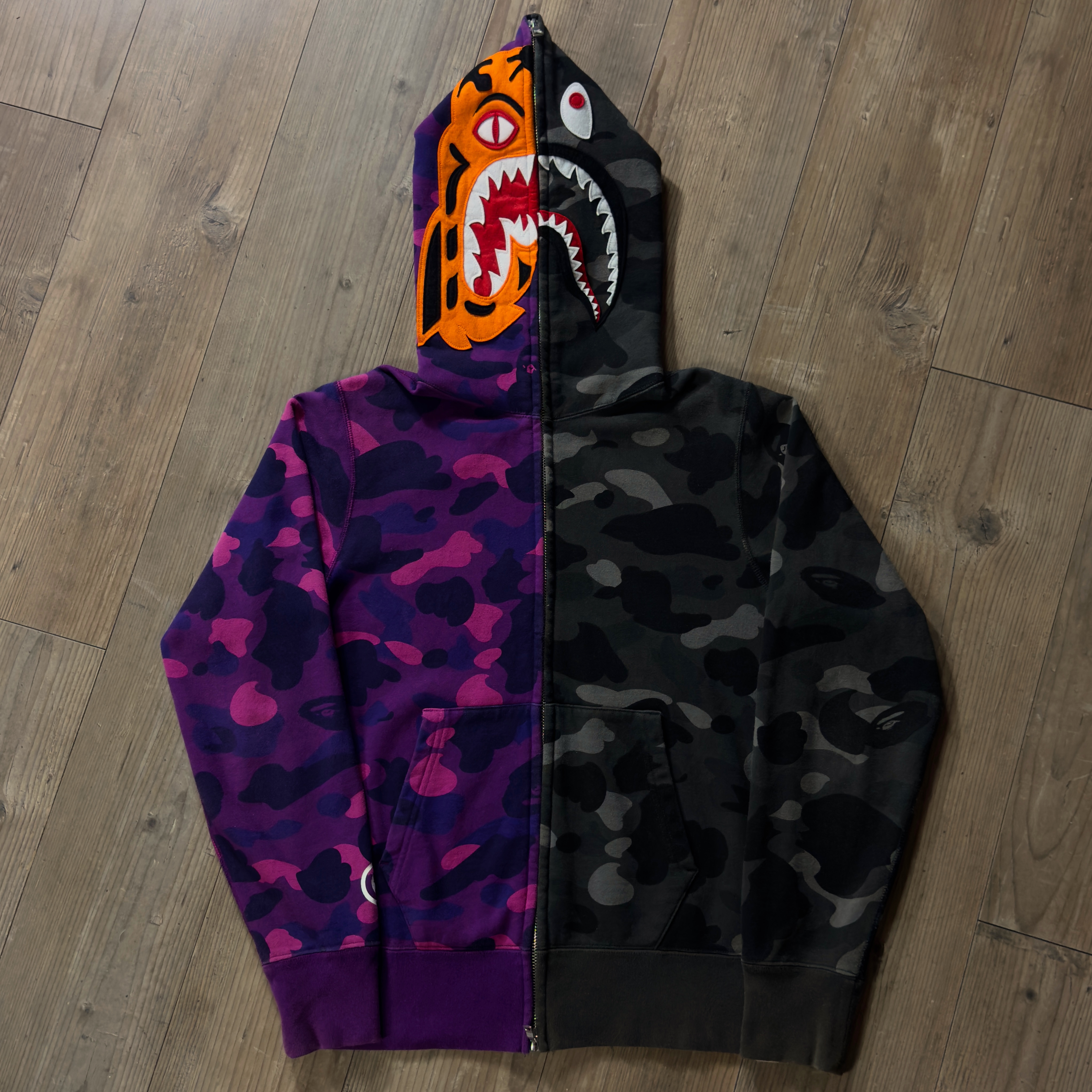 (S) Bape Color Camo Tiger Shark Full Zip Hoodie Purple 2021
