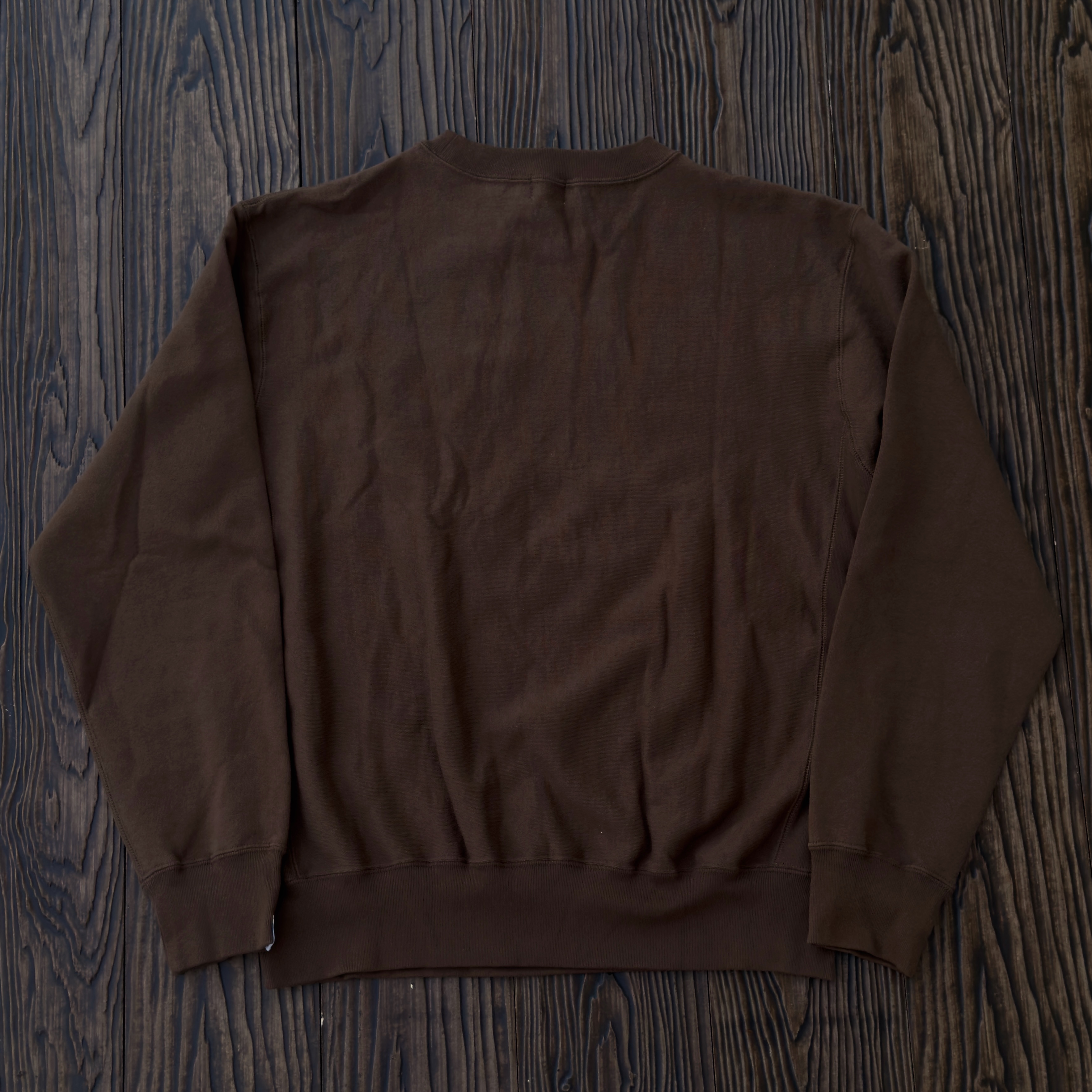 (L) Bape Kiss Logo Crewneck Brown 2005