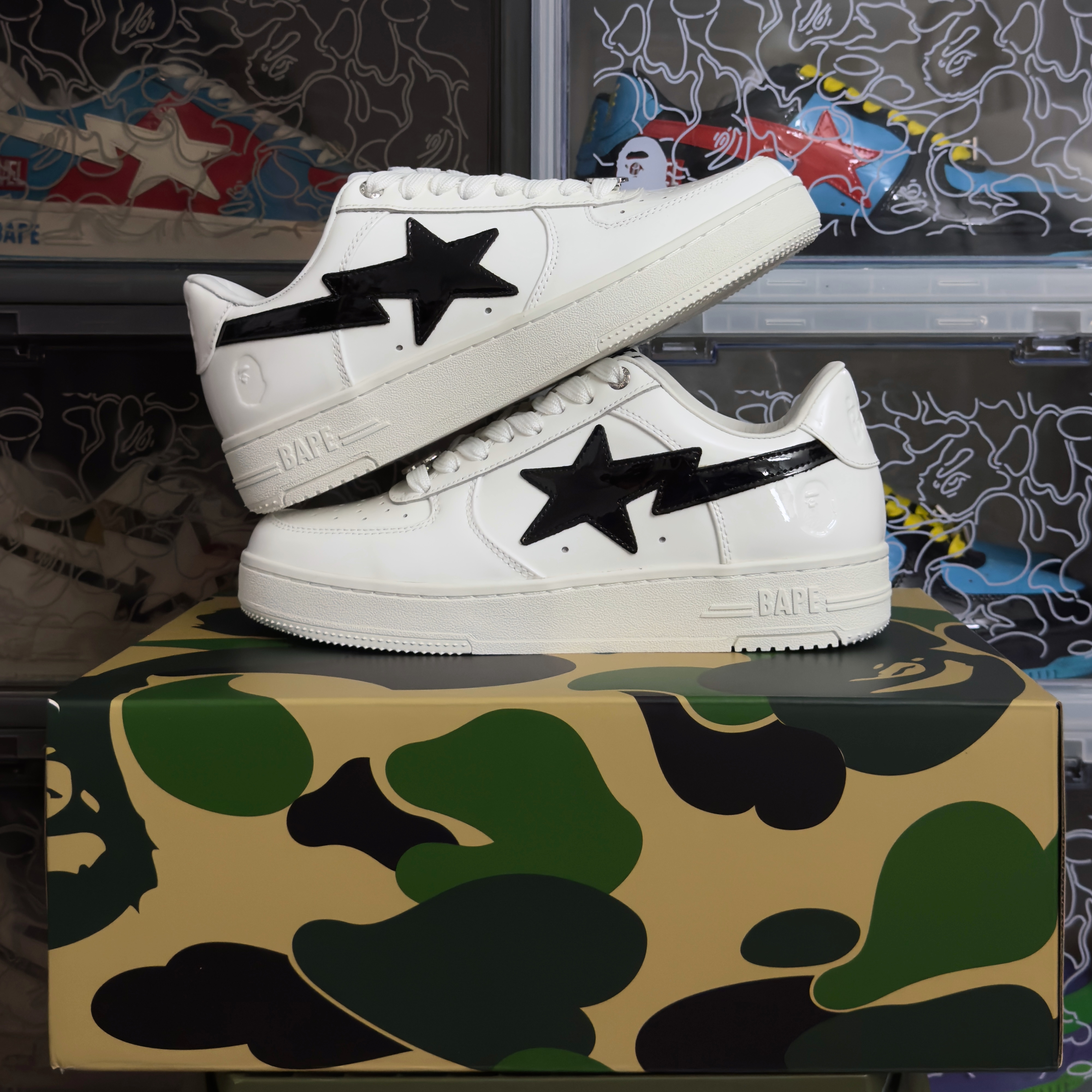 (41) A Bathing Ape Bapesta #1 White/Black Patent Leather 2025