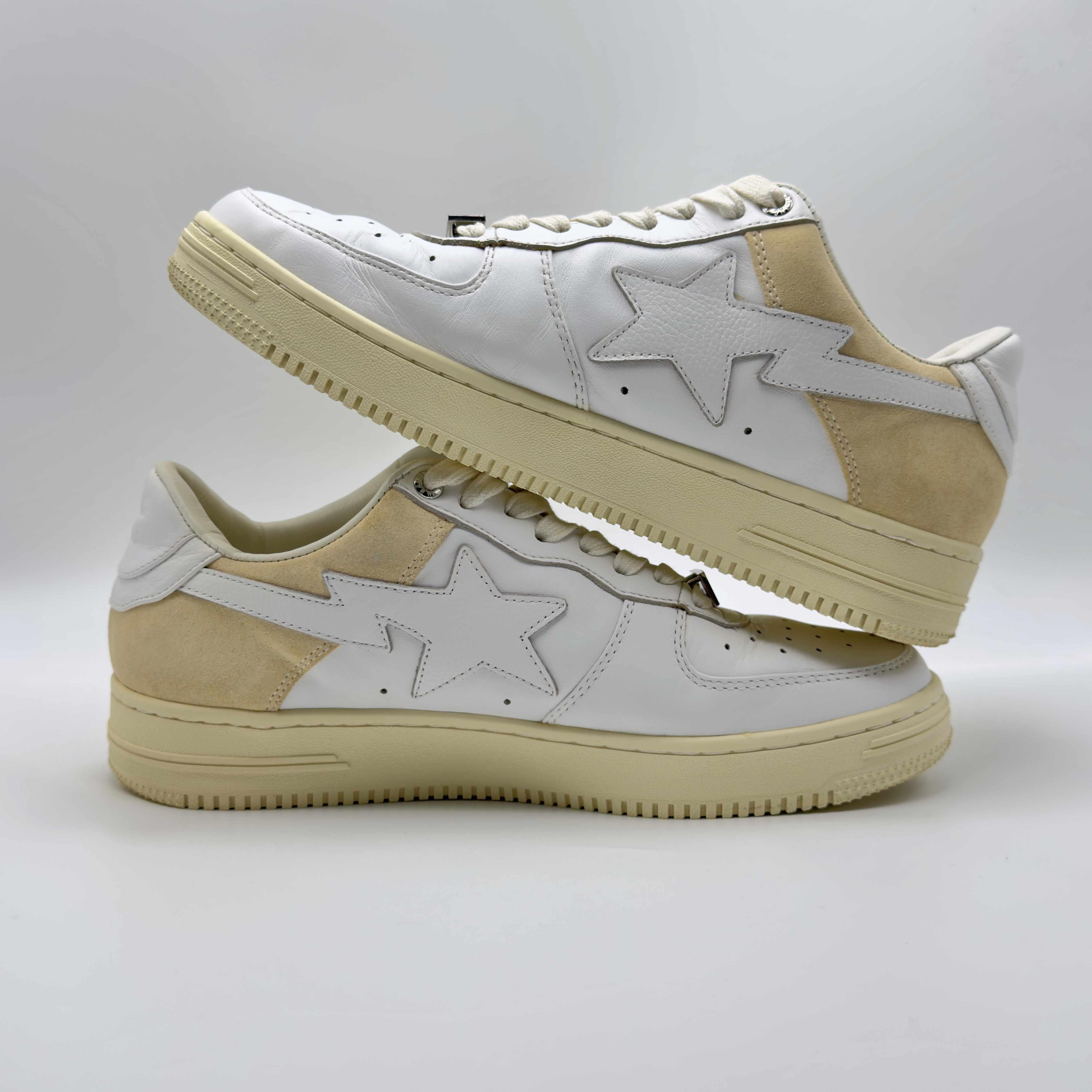 (43) A Bathing Ape Bapesta Suede Heel White 2021