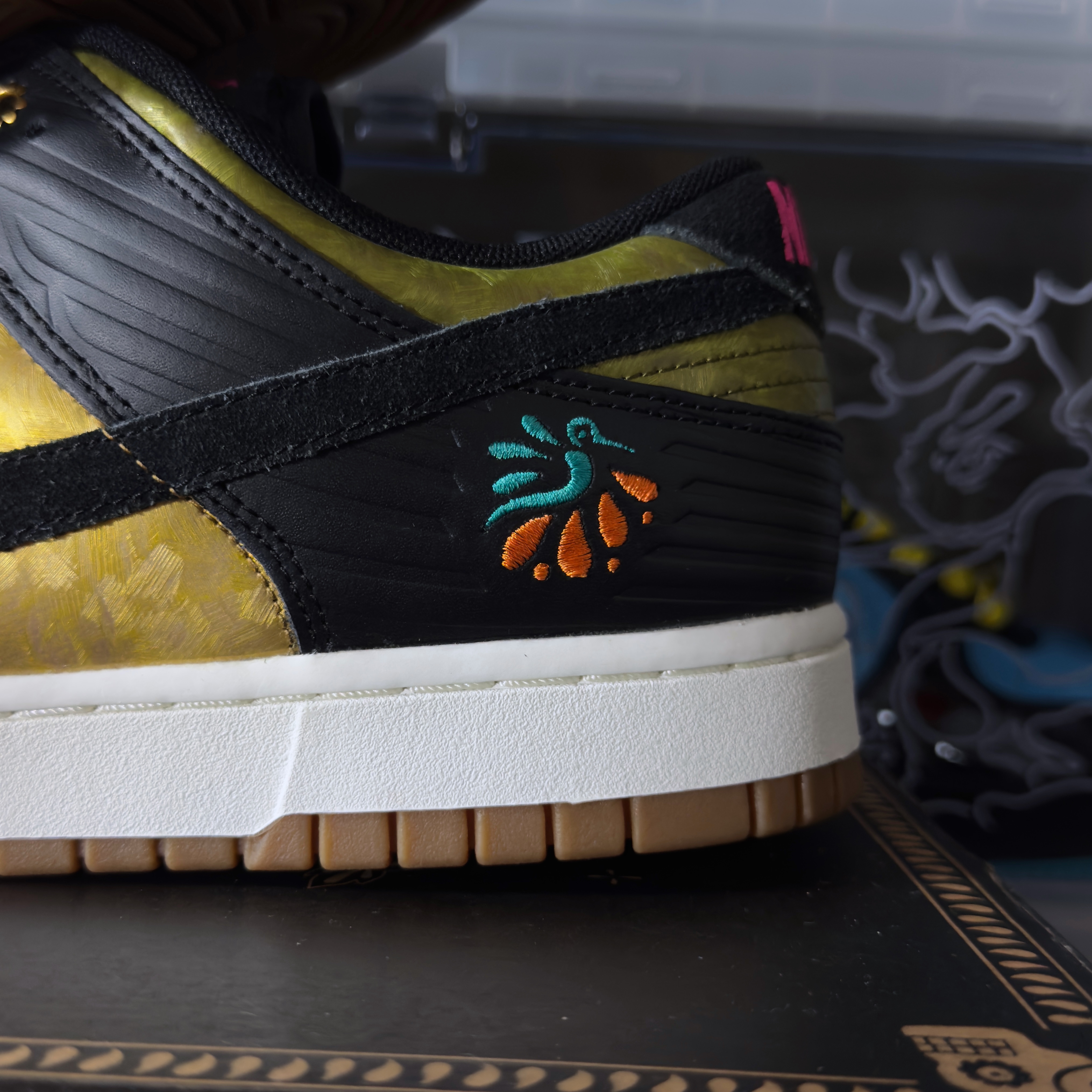 (44,5) Women’s Nike Dunk Low Día De Muertos 2023