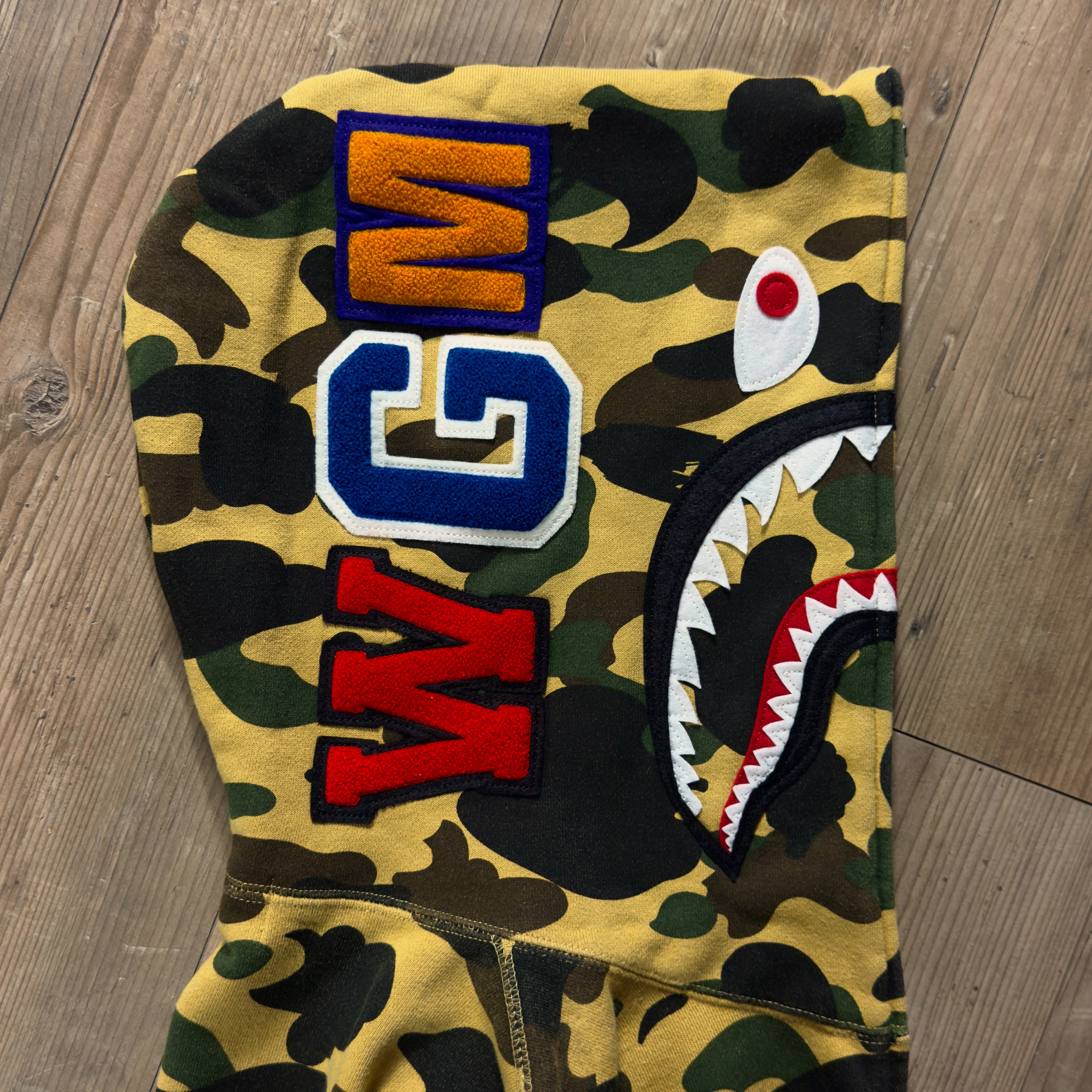 (M) Bape 1st Camo Shark Full Zip Hoodie Yellow