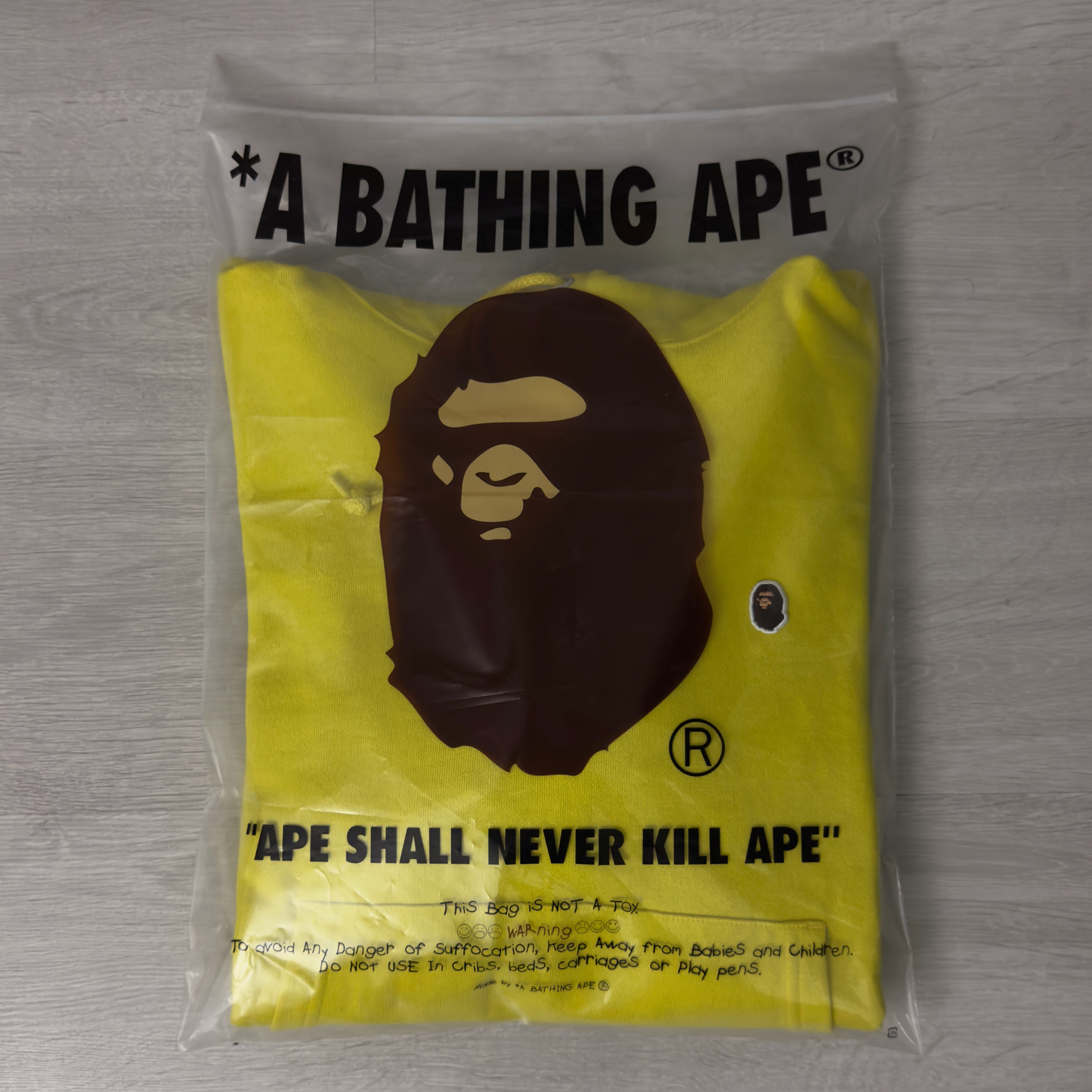 (L) Bape Ape Head One Point Relaxed Fit Hoodie Yellow