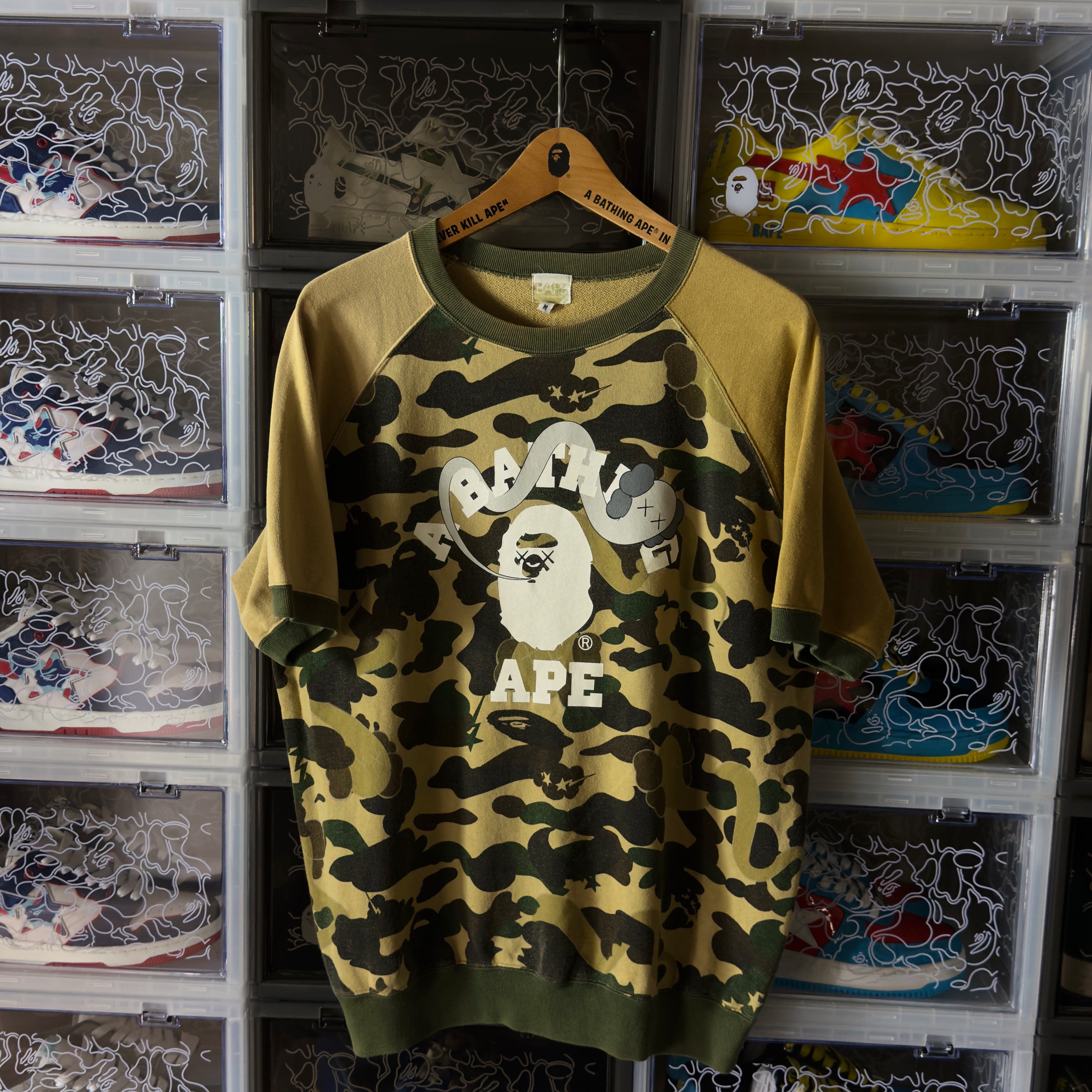 (M) Bape x Kaws Bendy 1st Camo S/S Crewneck 2005